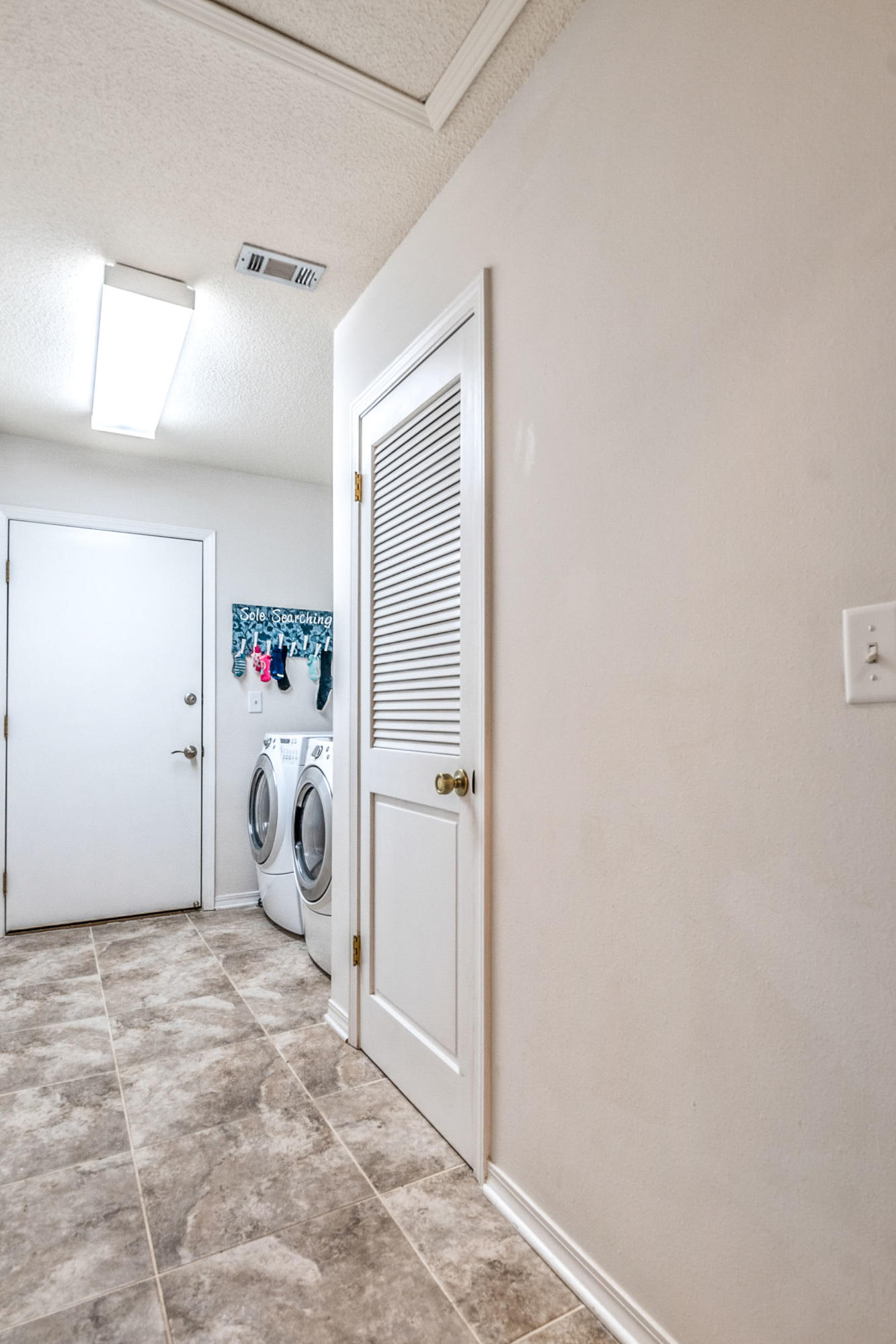 ROCKY BAYOU COUNTRY CLUB ESTATES 1 - Residential