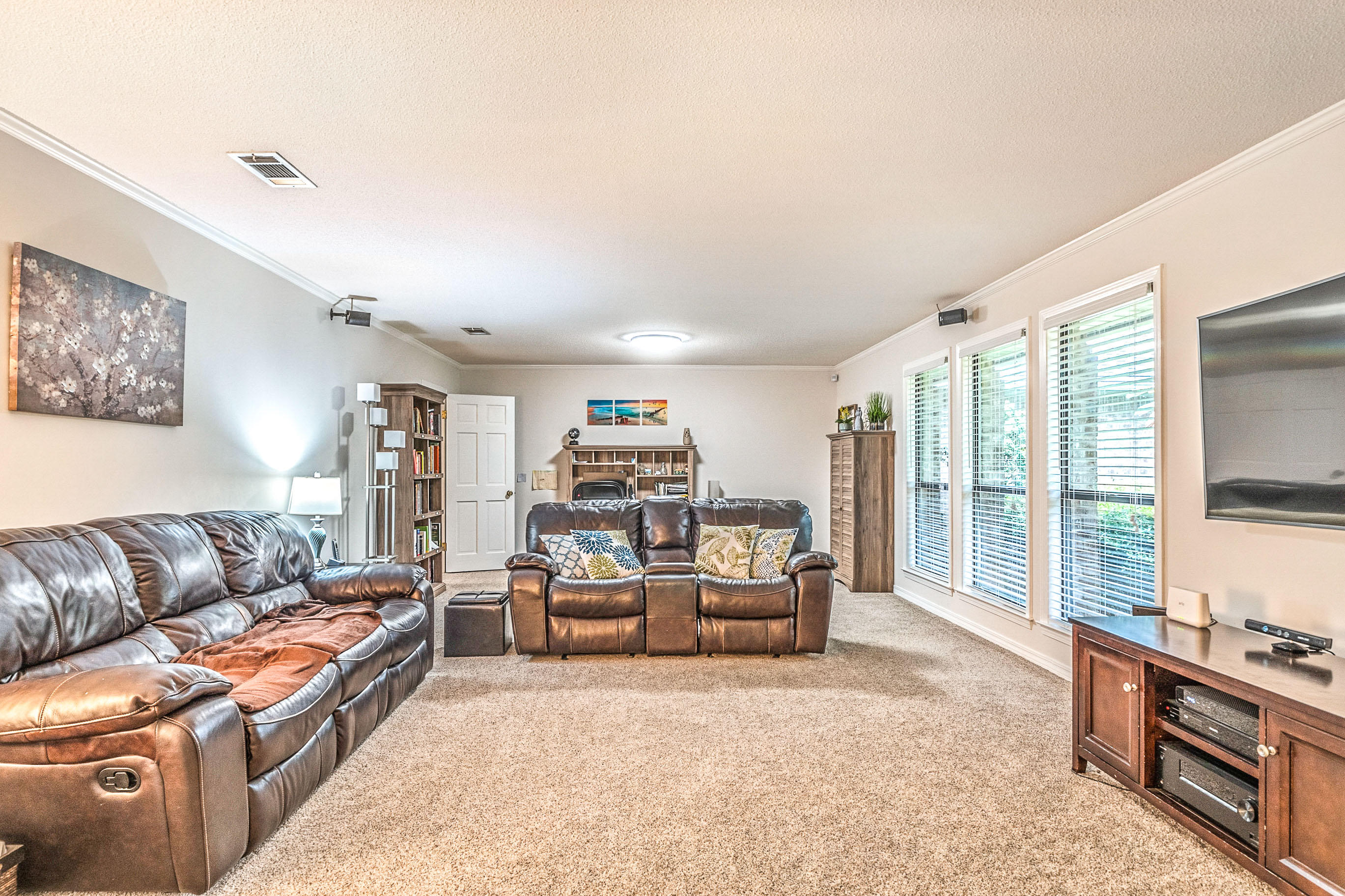 ROCKY BAYOU COUNTRY CLUB ESTATES 1 - Residential