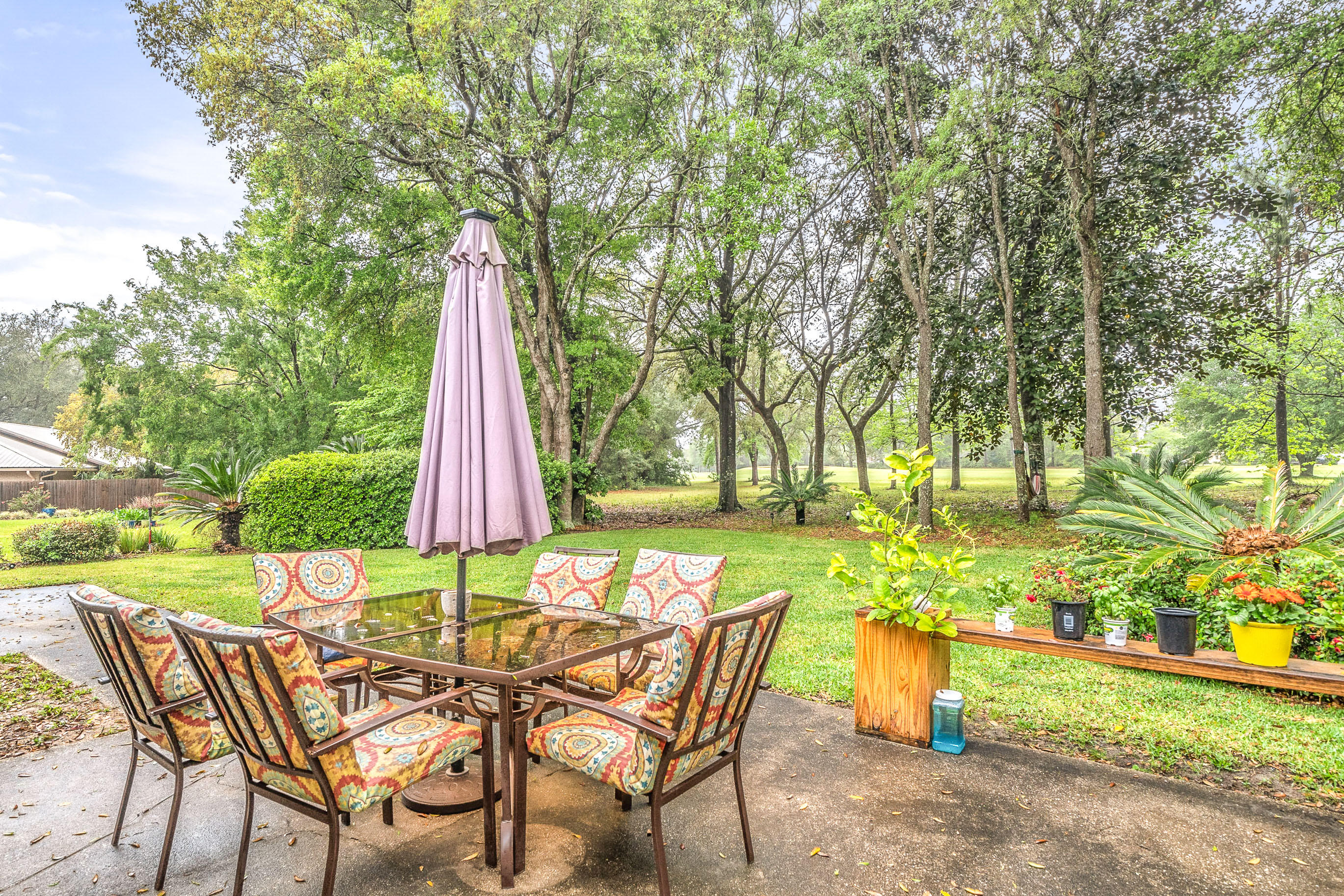 ROCKY BAYOU COUNTRY CLUB ESTATES 1 - Residential