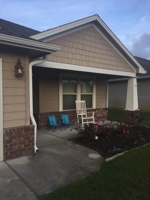 COTTAGES AT EAST RIVER - Residential