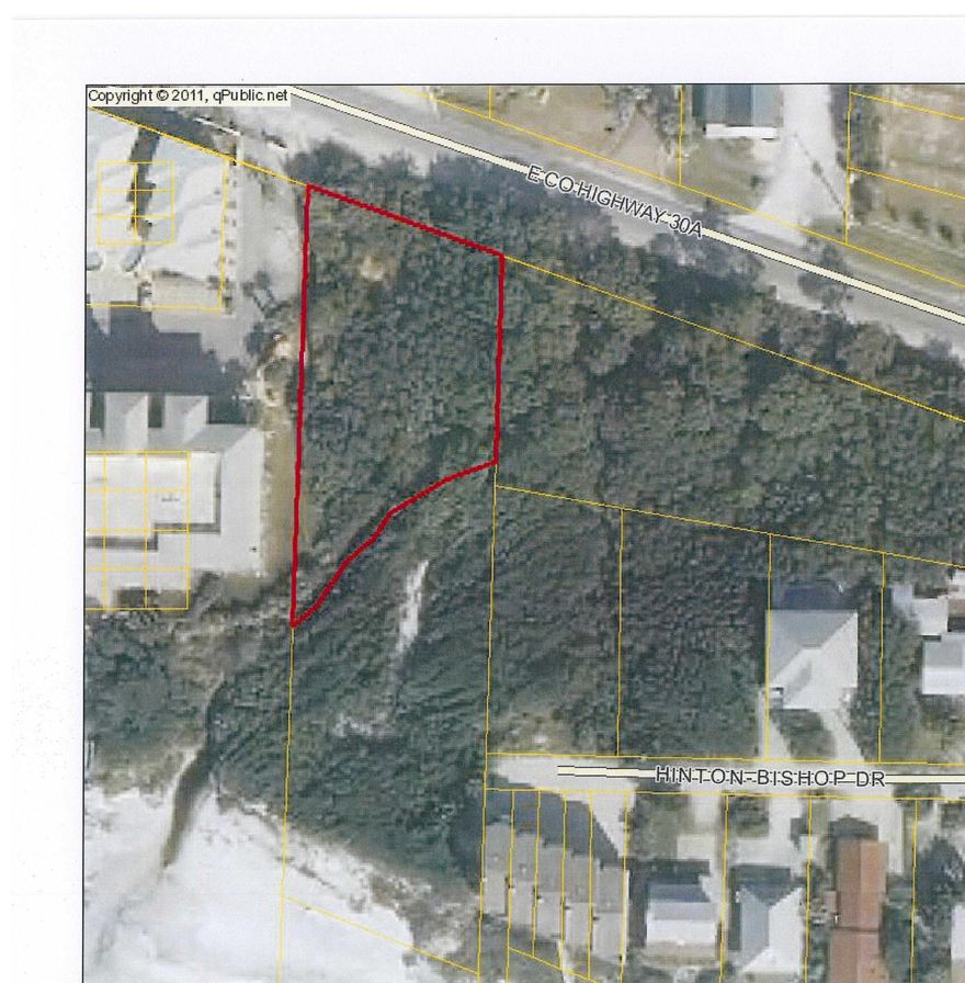 100 + feet lot located on south side of Hwy 30A. Home would have great views of the Gulf of Mexico from upper floors. Easy beach access and great location in the middle of Seagrove near restaurants and shops. Great opportunity to build home with huge rental potential.