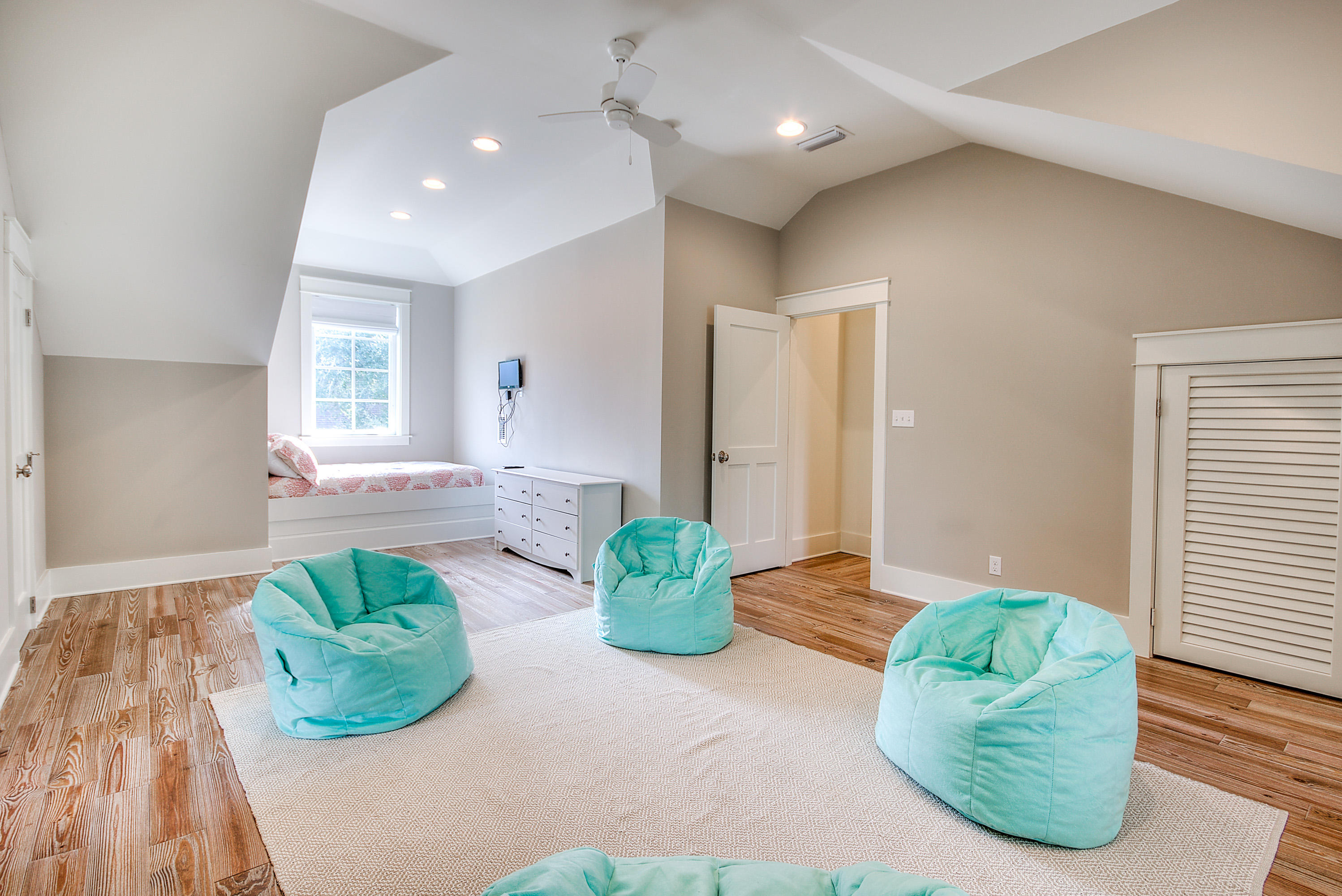 SEACREST - Residential