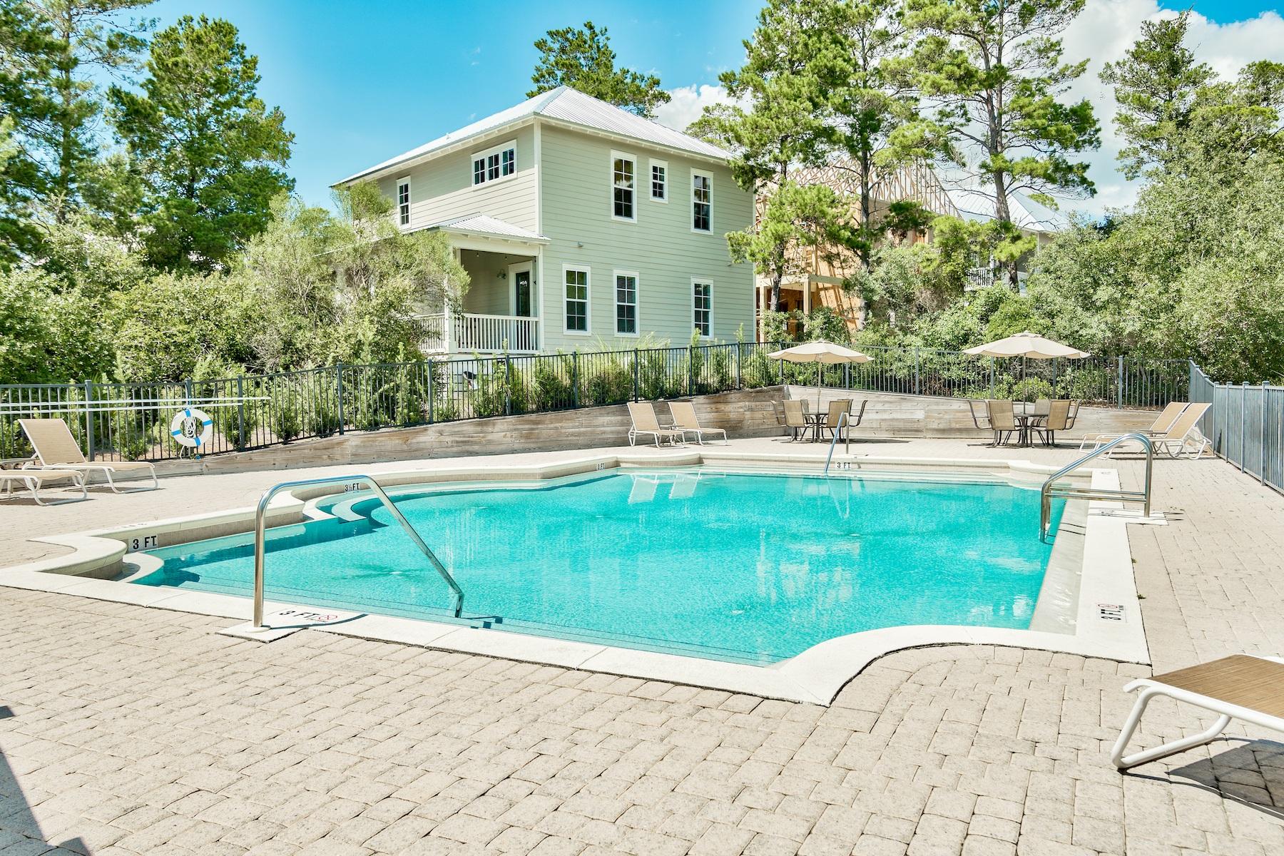 LAKESIDE AT BLUE MOUNTAIN BEACH - Residential