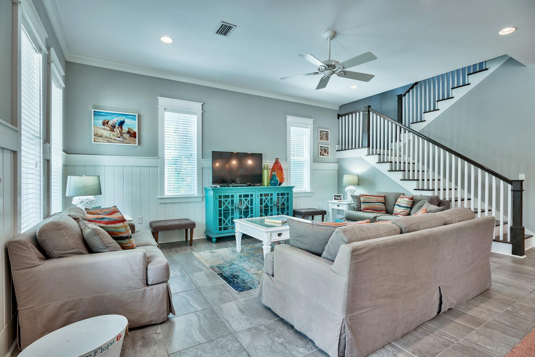 LAKESIDE AT BLUE MOUNTAIN BEACH - Residential