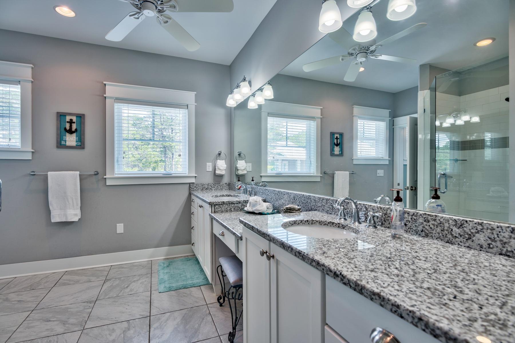 LAKESIDE AT BLUE MOUNTAIN BEACH - Residential