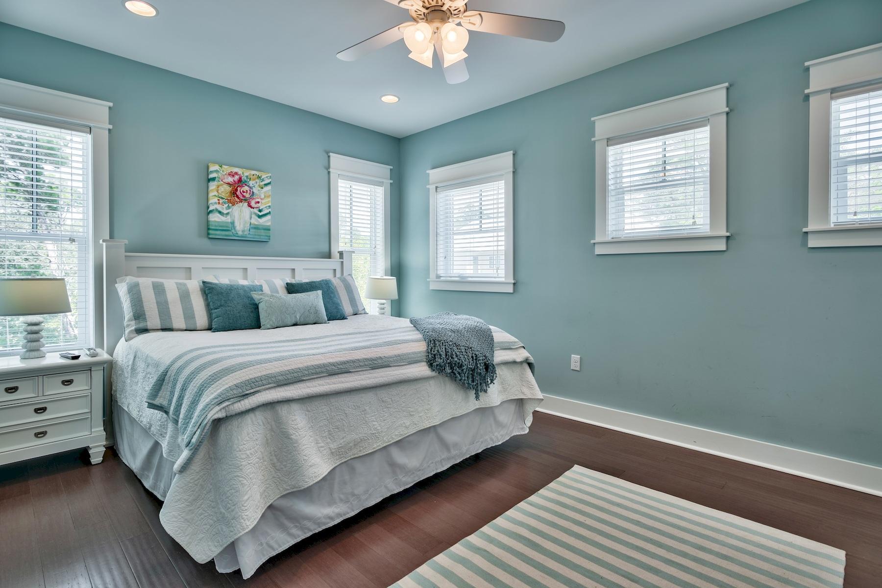 LAKESIDE AT BLUE MOUNTAIN BEACH - Residential