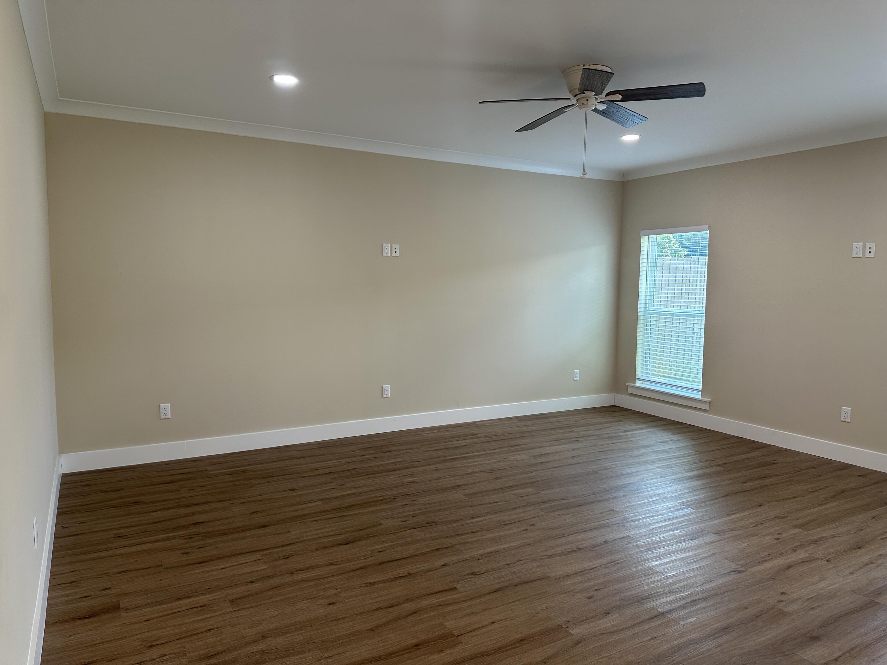 CALHOUN S/D DESTIN RE S/D PART BLK D LOTS 2 & 3 BL - Residential Lease