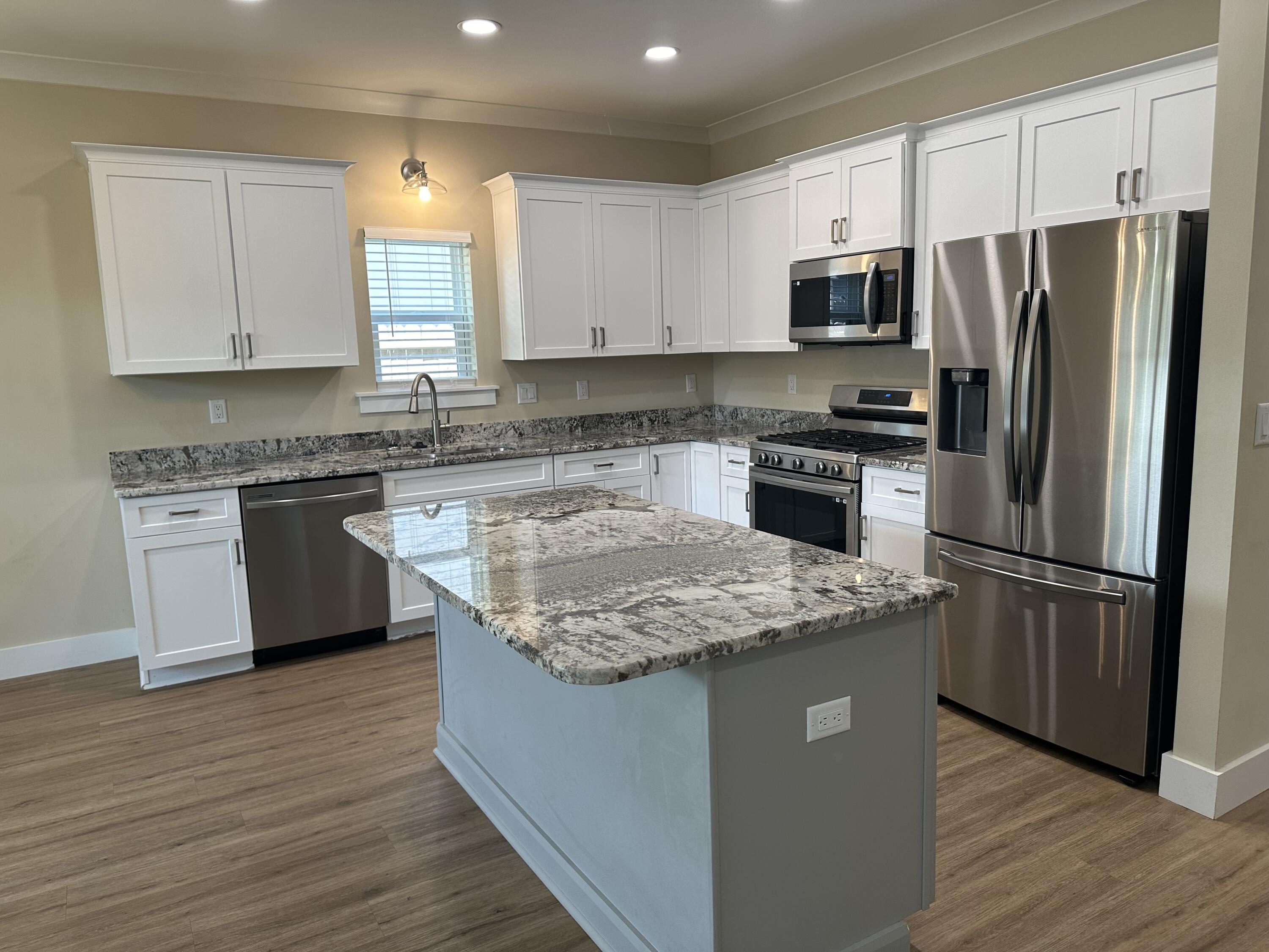 CALHOUN S/D DESTIN RE S/D PART BLK D LOTS 2 & 3 BL - Residential Lease