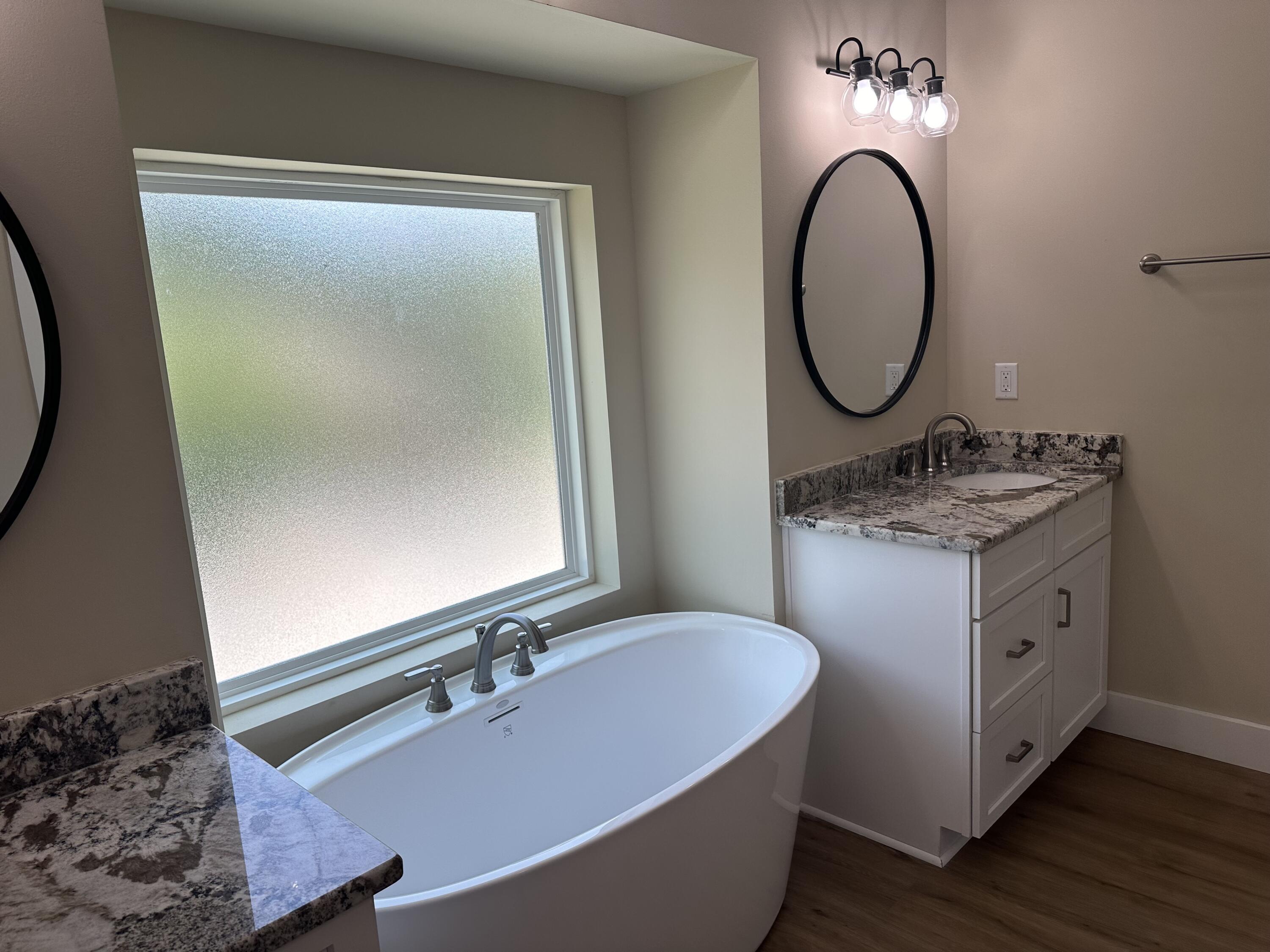 CALHOUN S/D DESTIN RE S/D PART BLK D LOTS 2 & 3 BL - Residential Lease