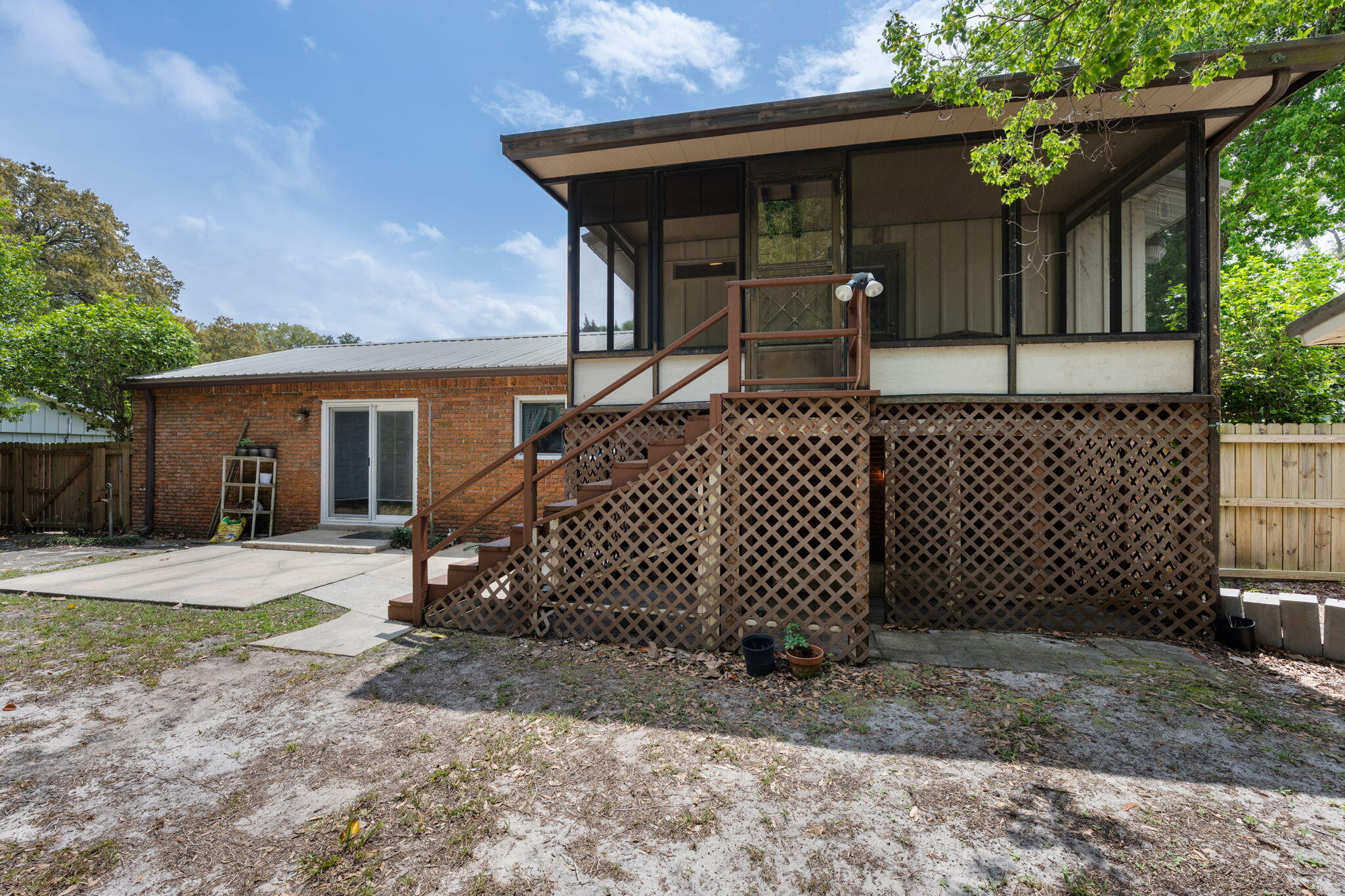 BAYOU WOODS - Residential