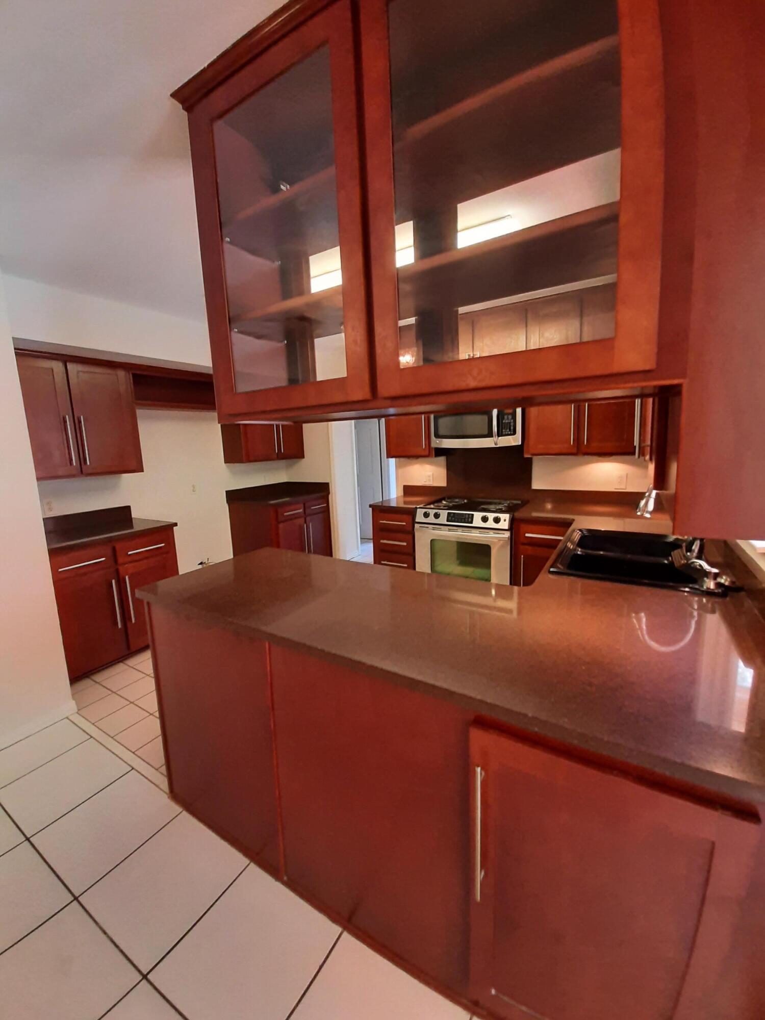 WHISPER BAY 1ST ADDN - Residential