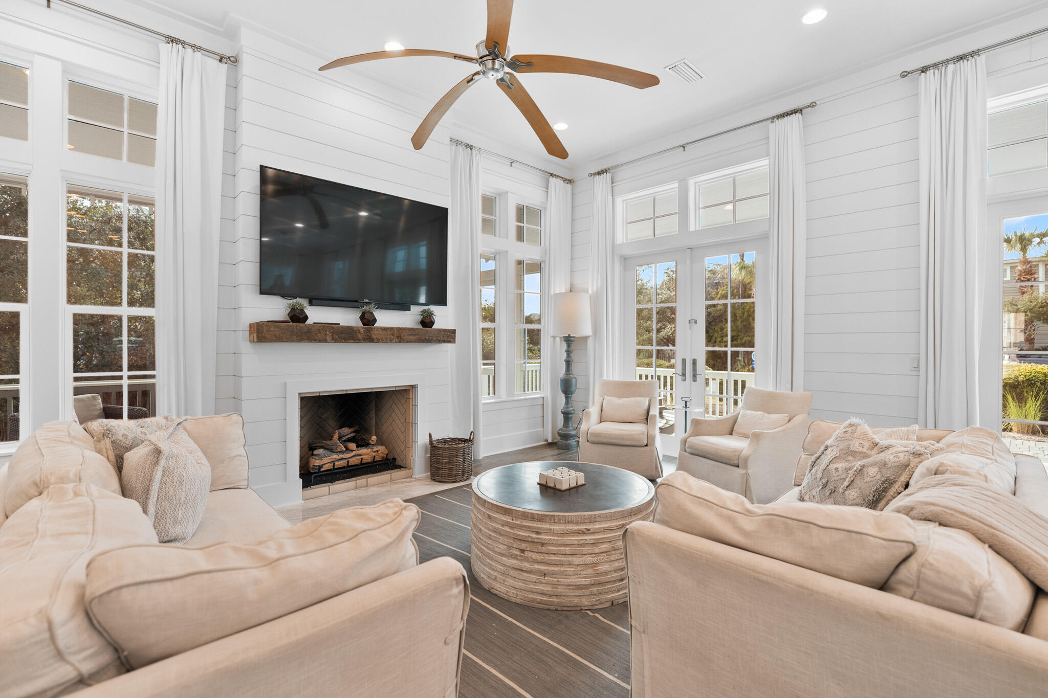 SEACREST - Residential