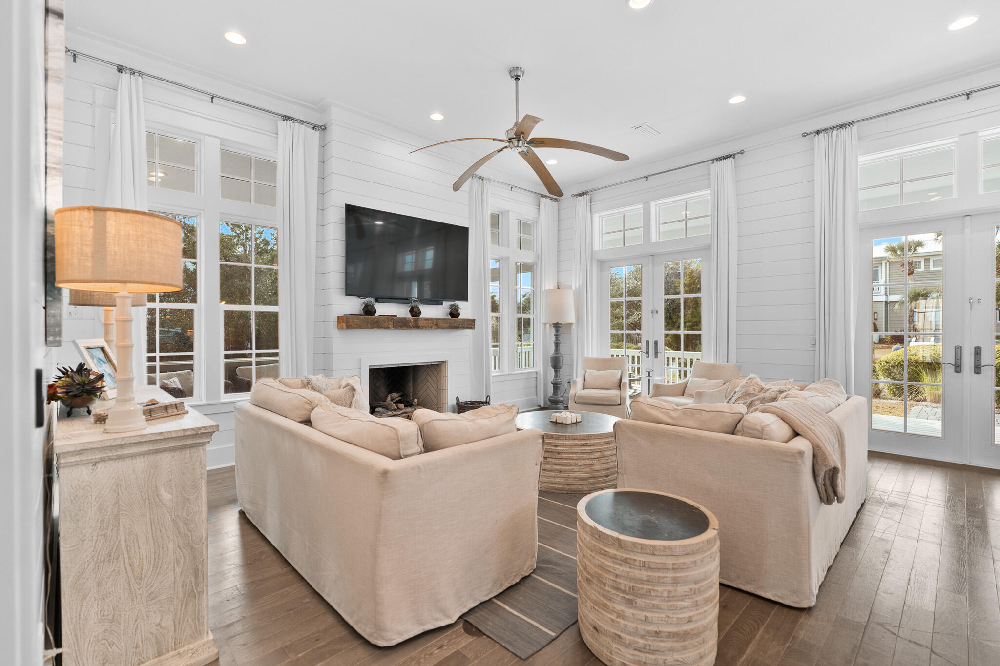 SEACREST - Residential