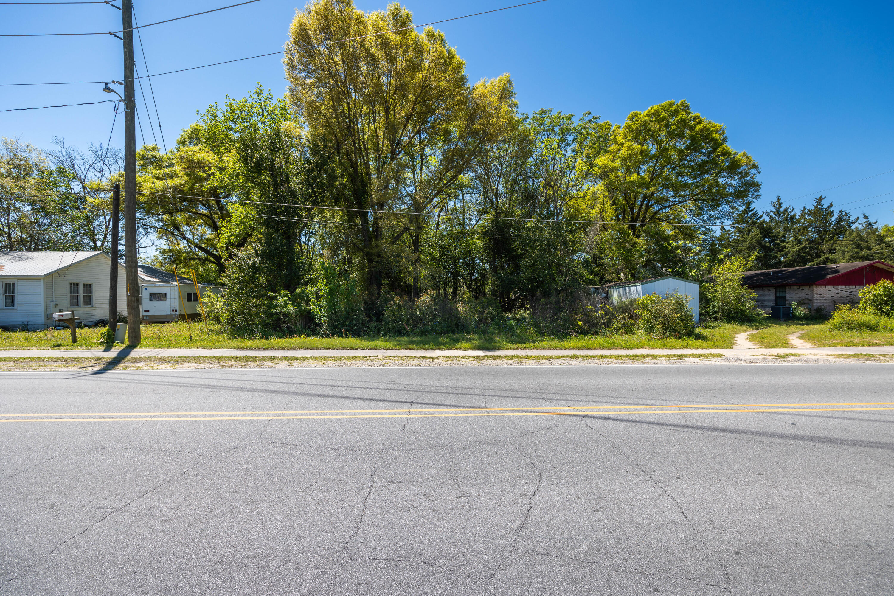 TOWN OF DEFUNIAK SPRINGS - Land