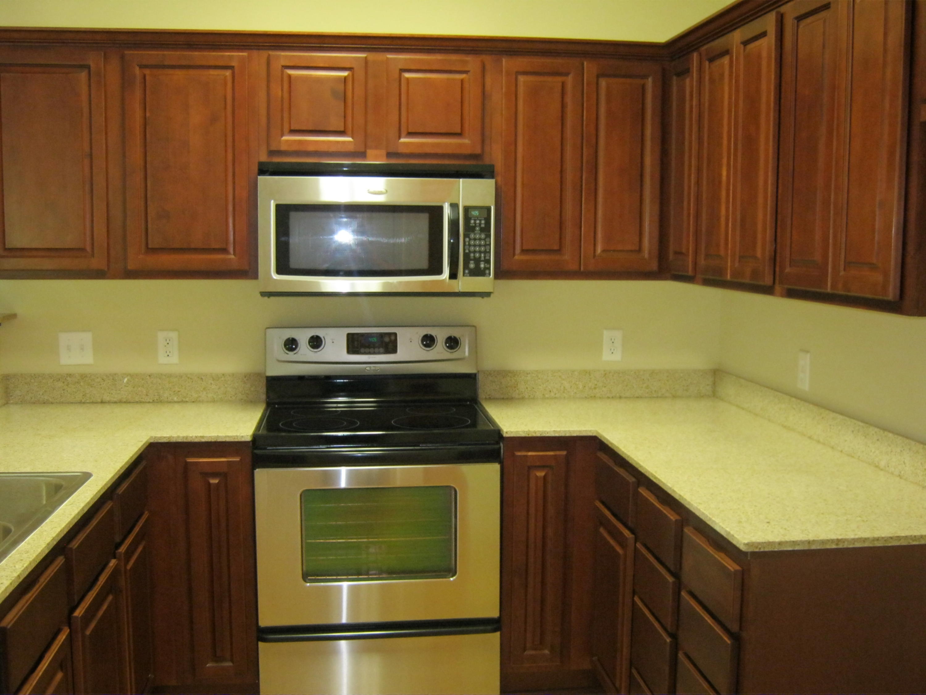 ARBOR LAKE PHASE 1 - Residential Lease