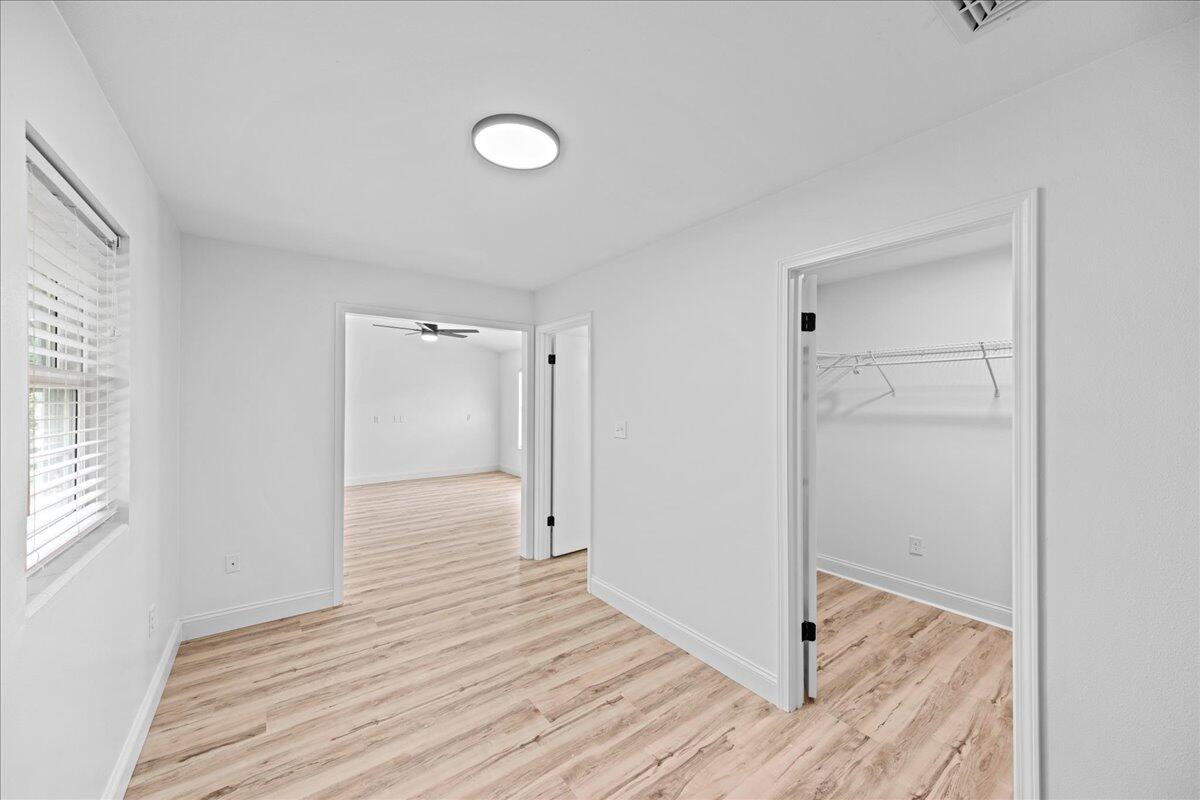 COUNTRY CLUB ESTATES 1ST ADDN - Residential