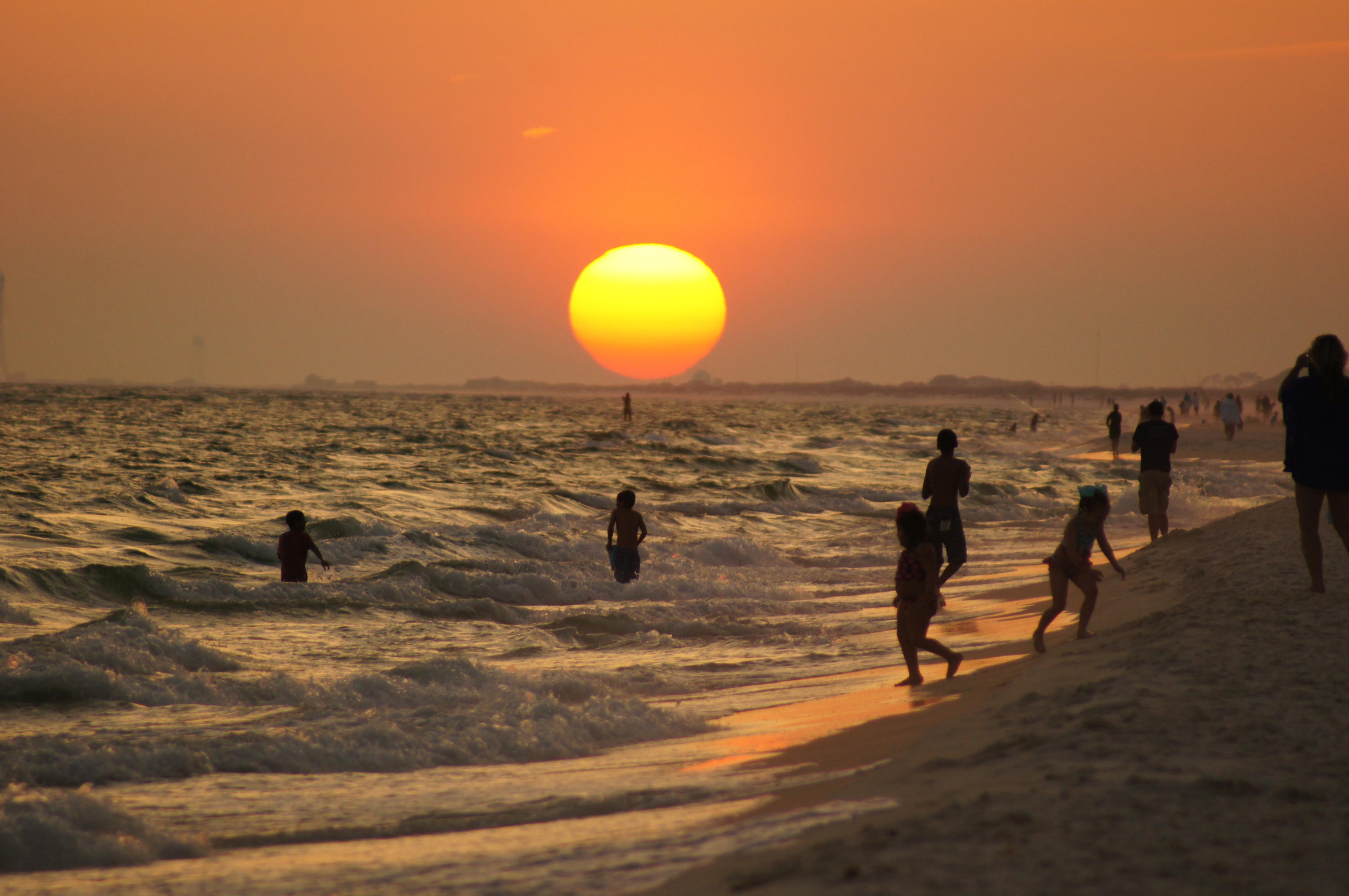 TROPICAL ISLE CONDO - Residential