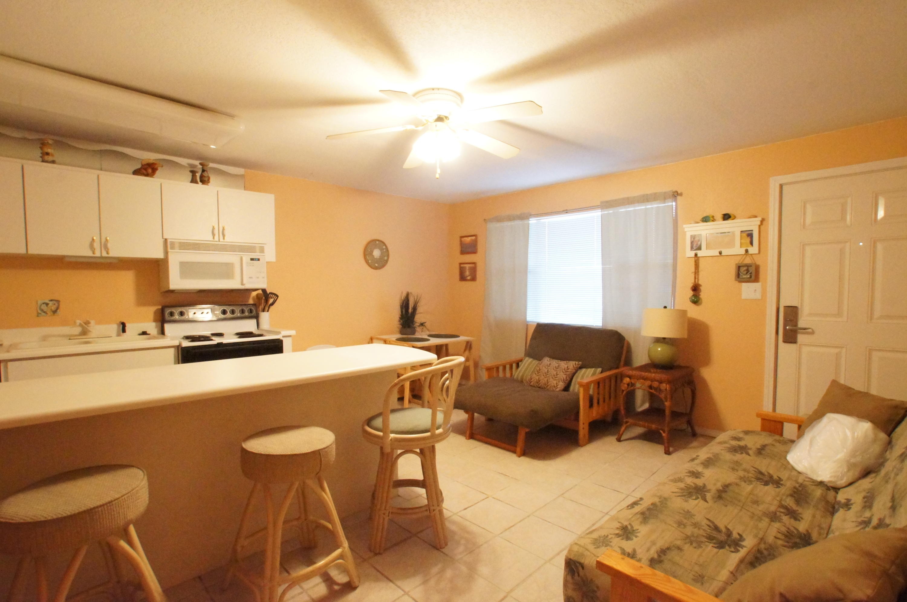 TROPICAL ISLE CONDO - Residential