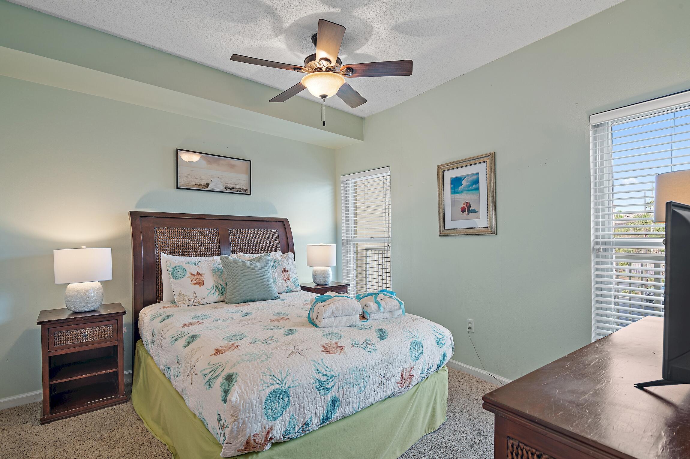 CRESCENT AT MIRAMAR BEACH THE - Residential