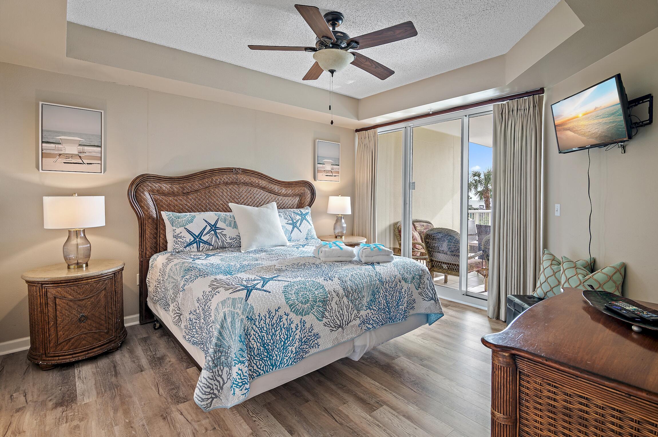 CRESCENT AT MIRAMAR BEACH THE - Residential