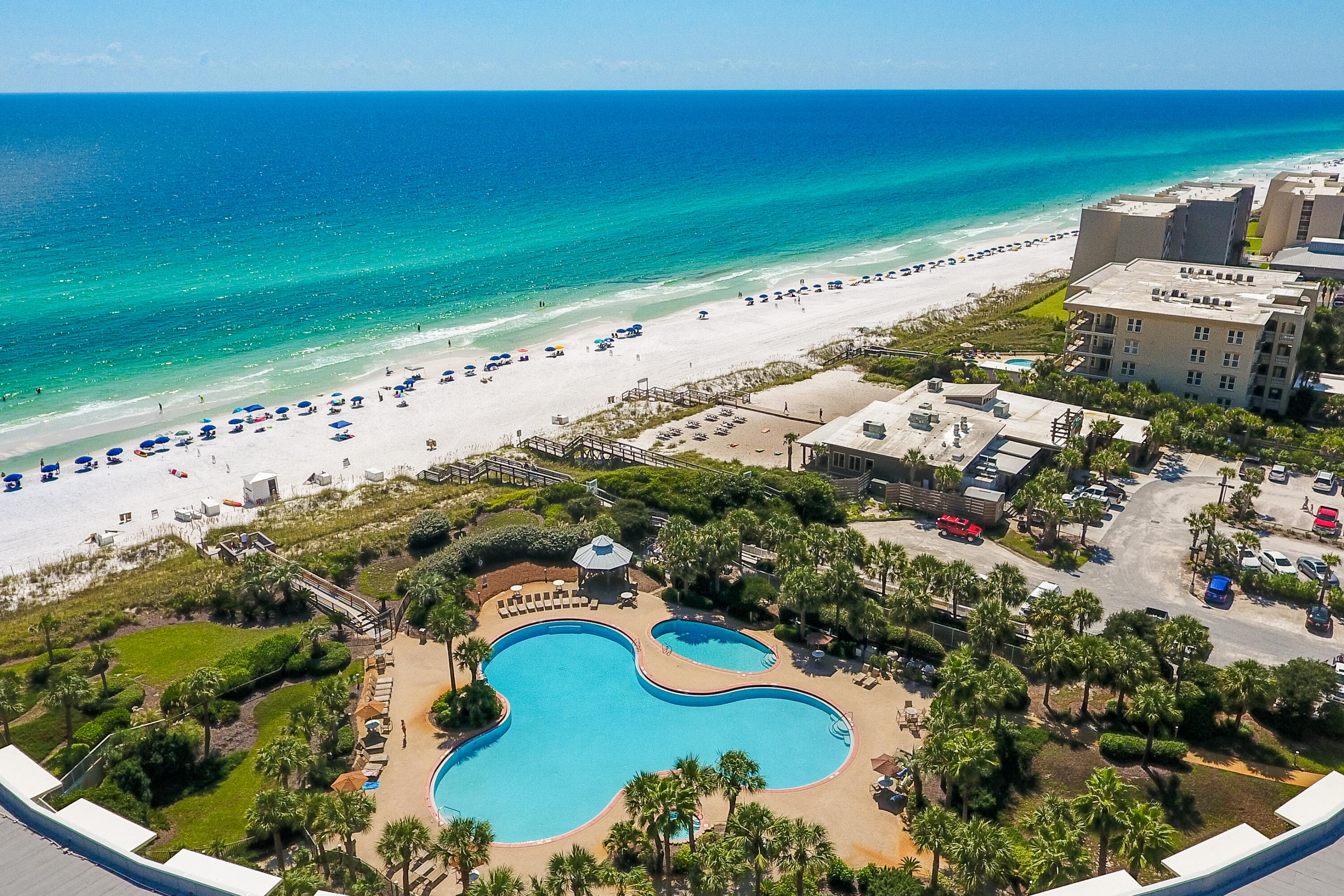 CRESCENT AT MIRAMAR BEACH THE - Residential