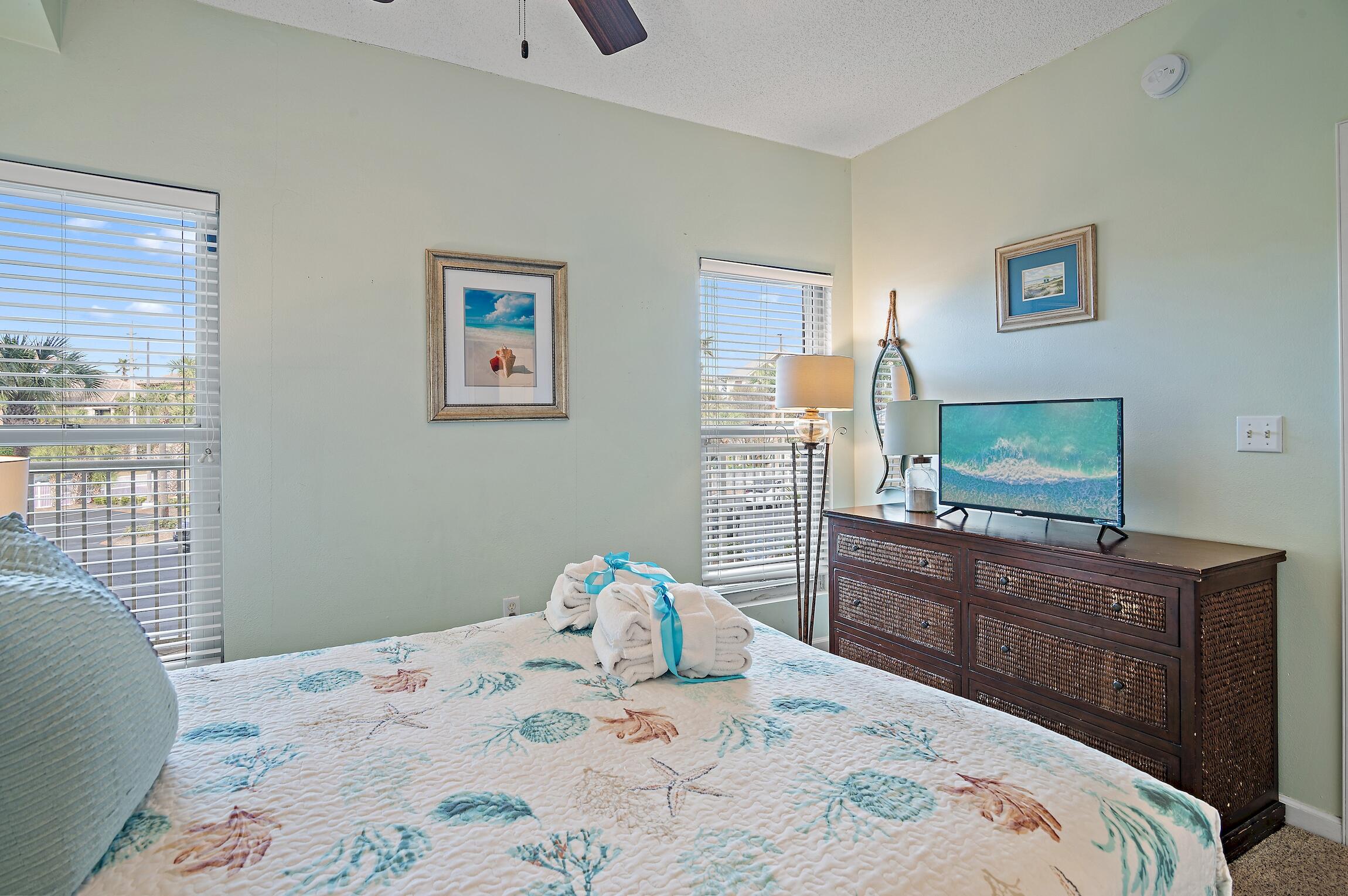 CRESCENT AT MIRAMAR BEACH THE - Residential