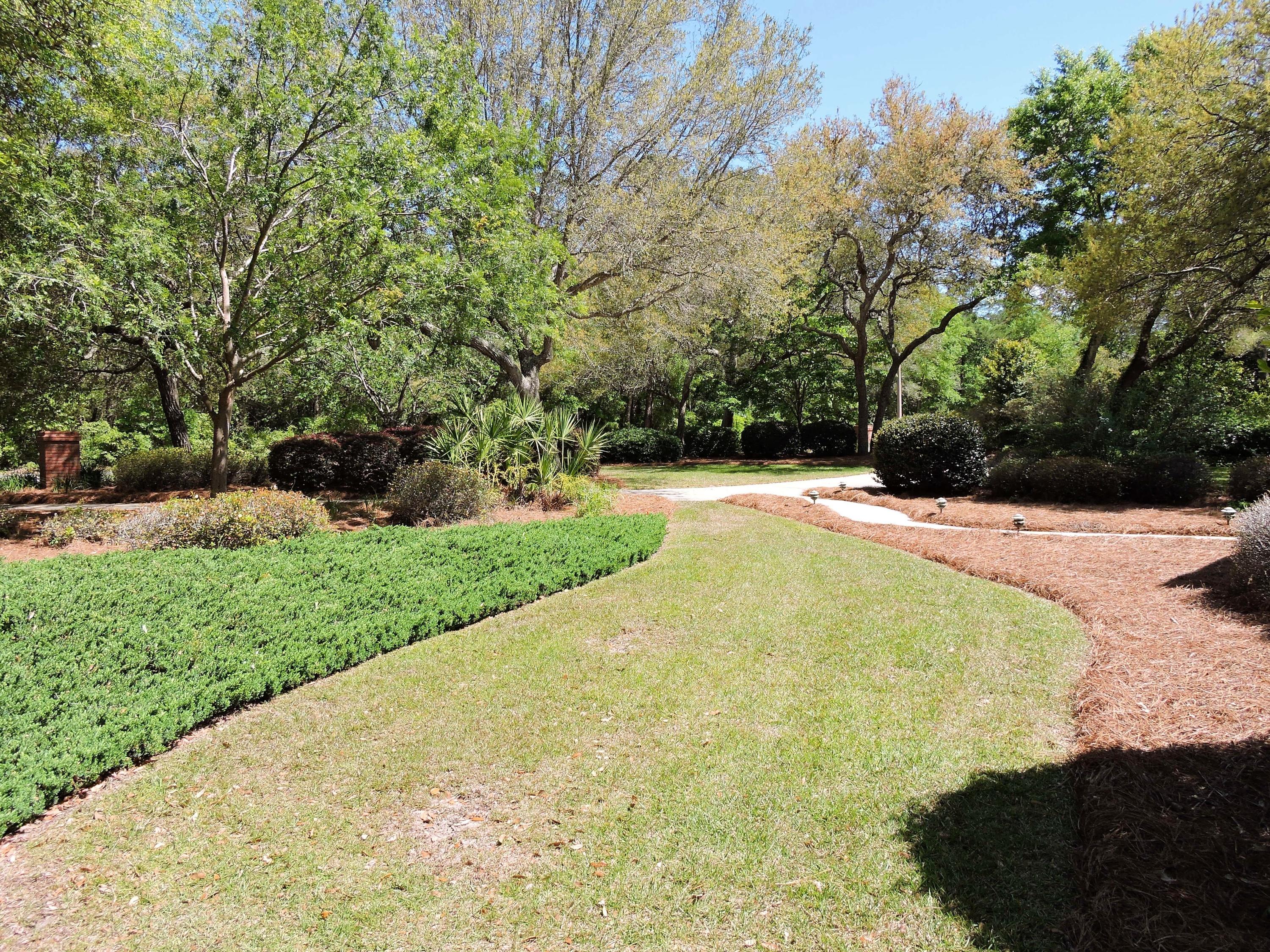 ROCKY BAYOU ESTATES 01 - Residential