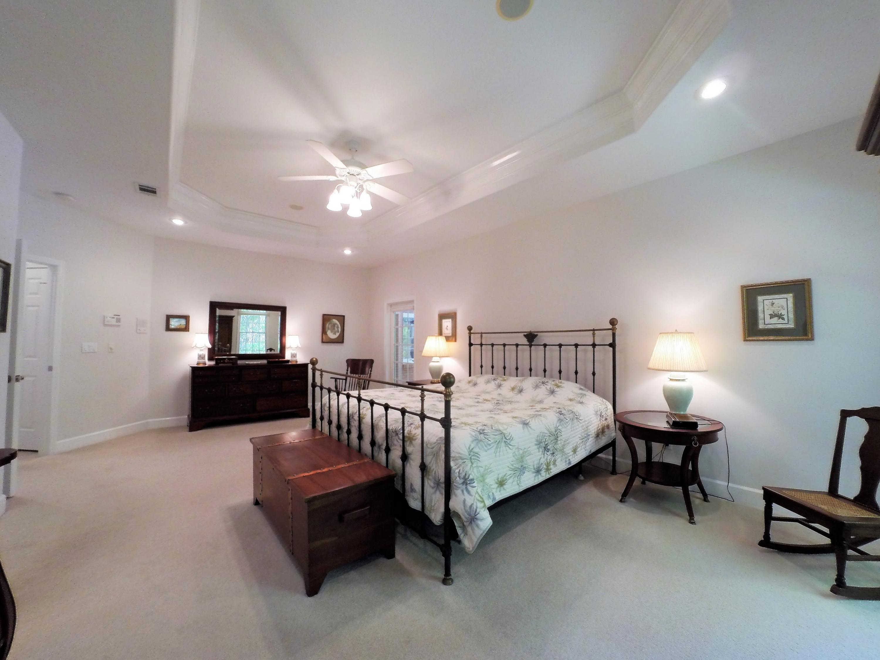 ROCKY BAYOU ESTATES 01 - Residential