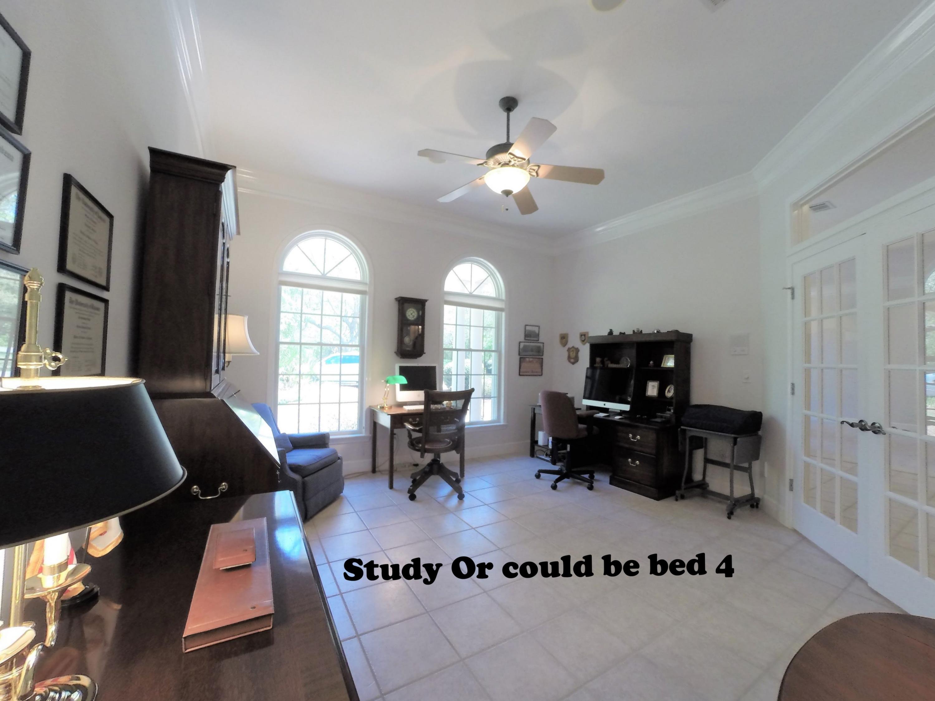 ROCKY BAYOU ESTATES 01 - Residential