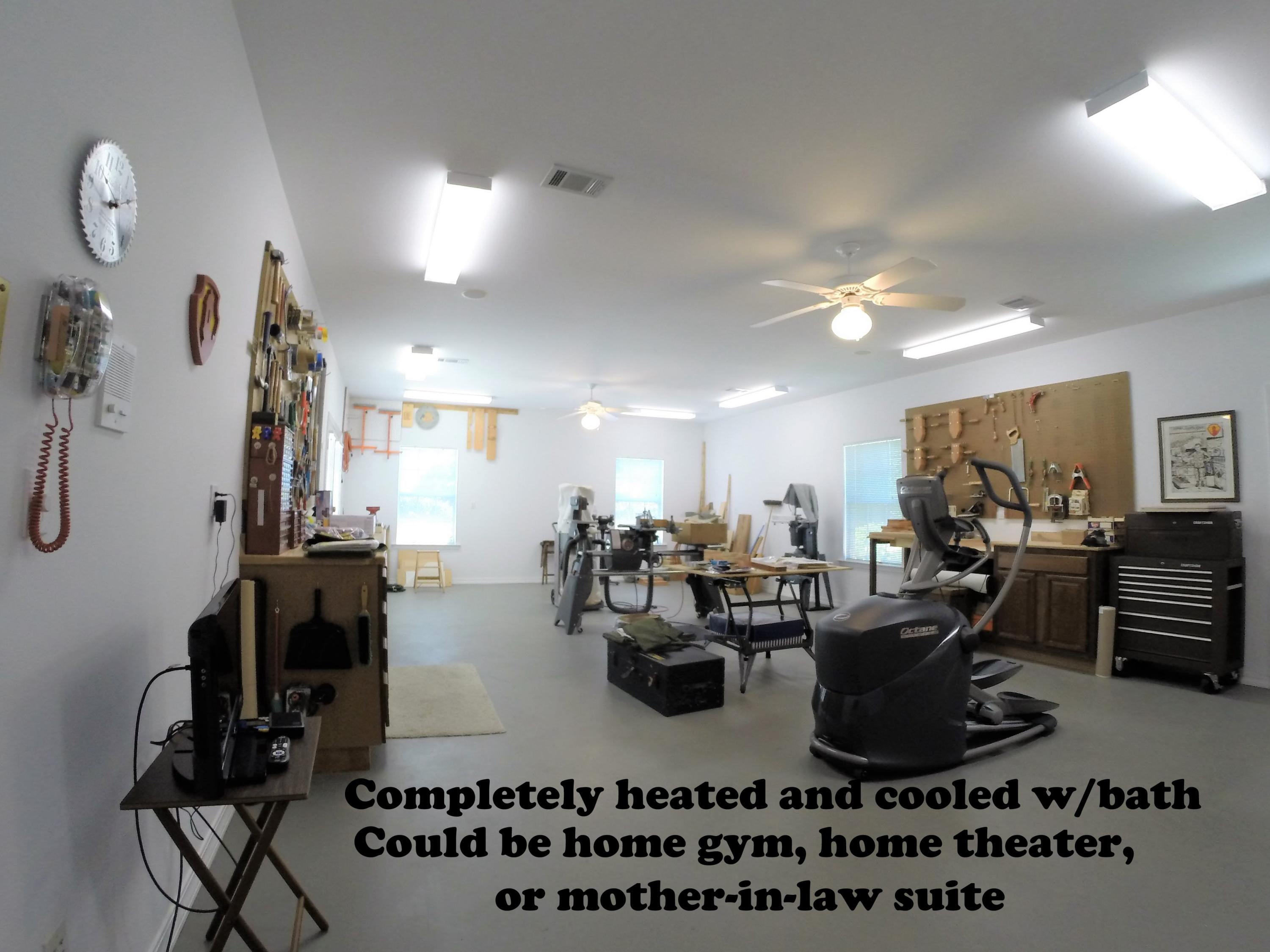 ROCKY BAYOU ESTATES 01 - Residential