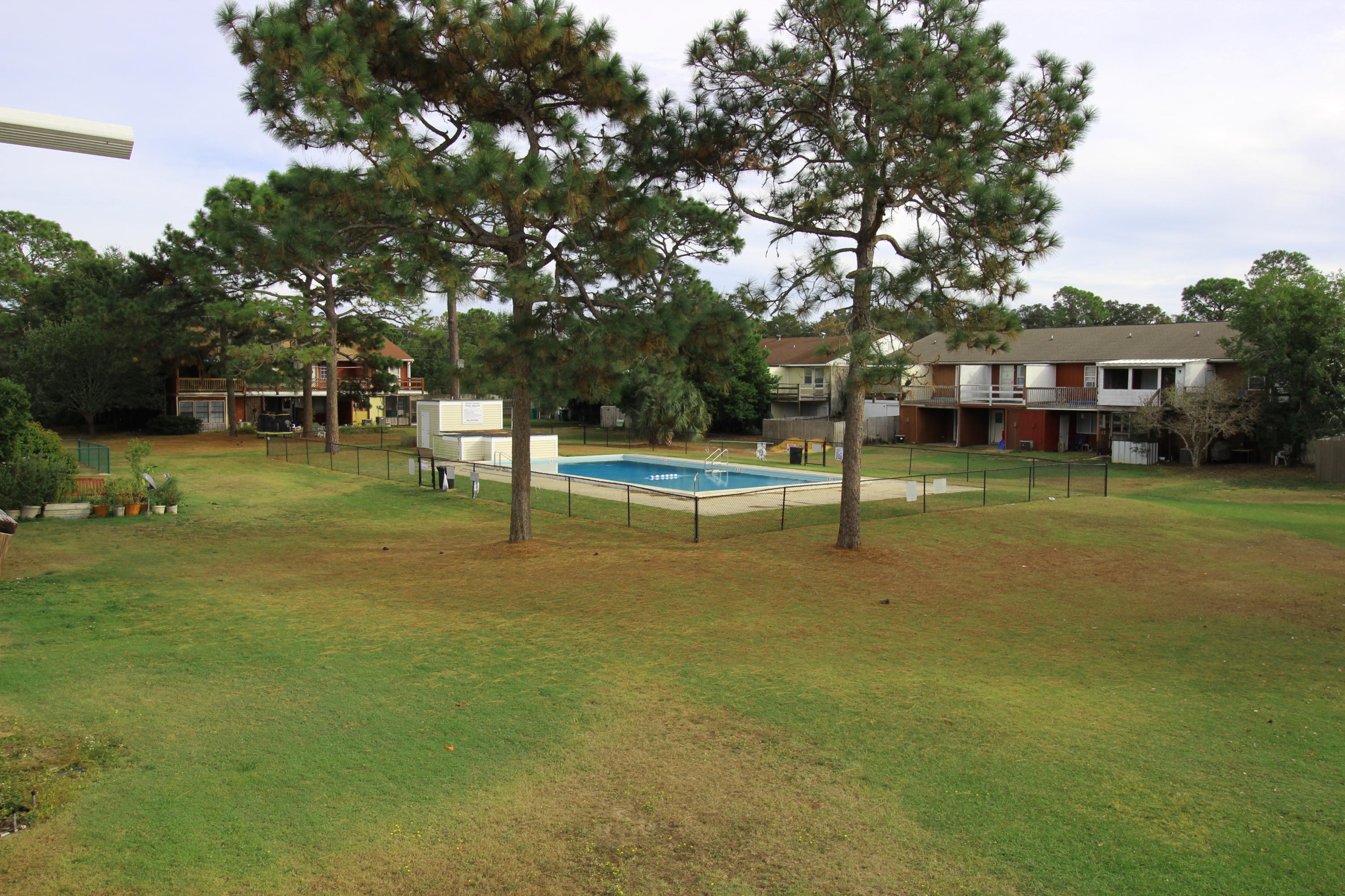 PORT DIXIE COM - Residential