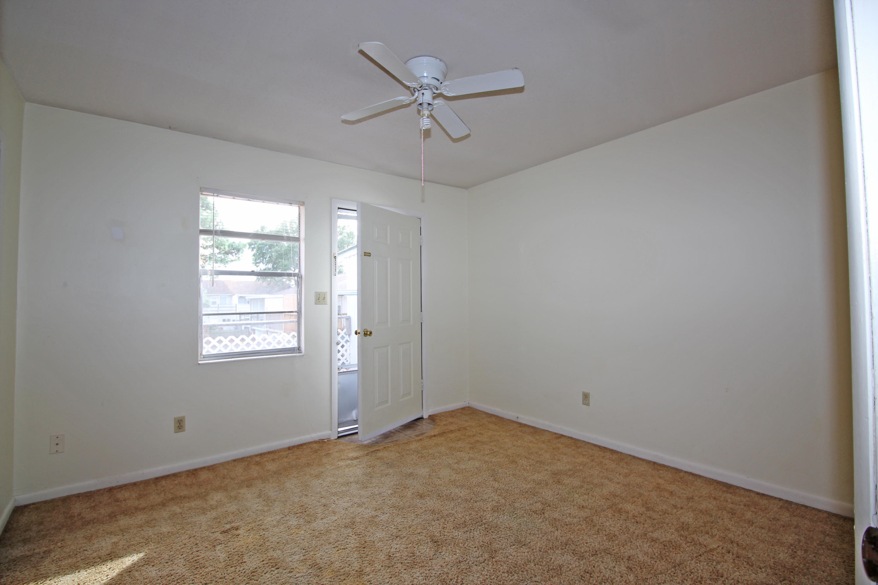 PORT DIXIE COM - Residential