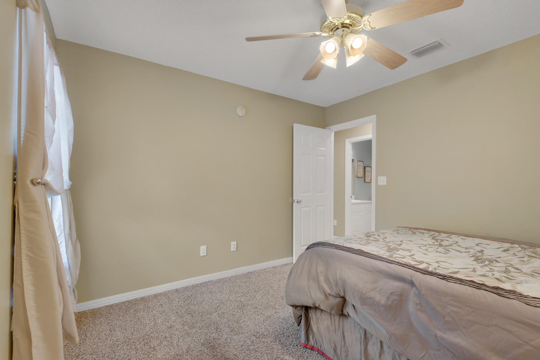 SOUTHERN PINES - Residential