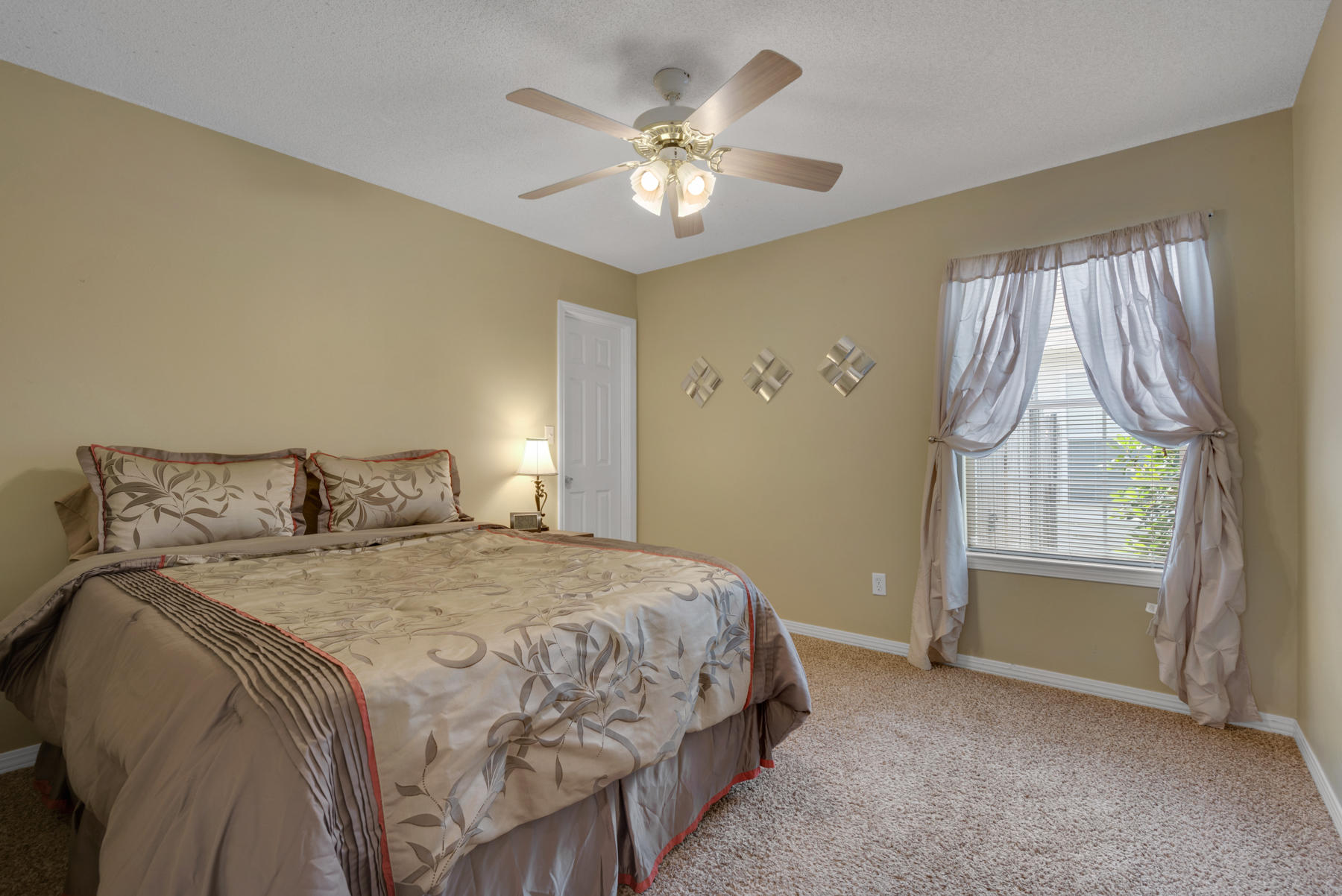 SOUTHERN PINES - Residential