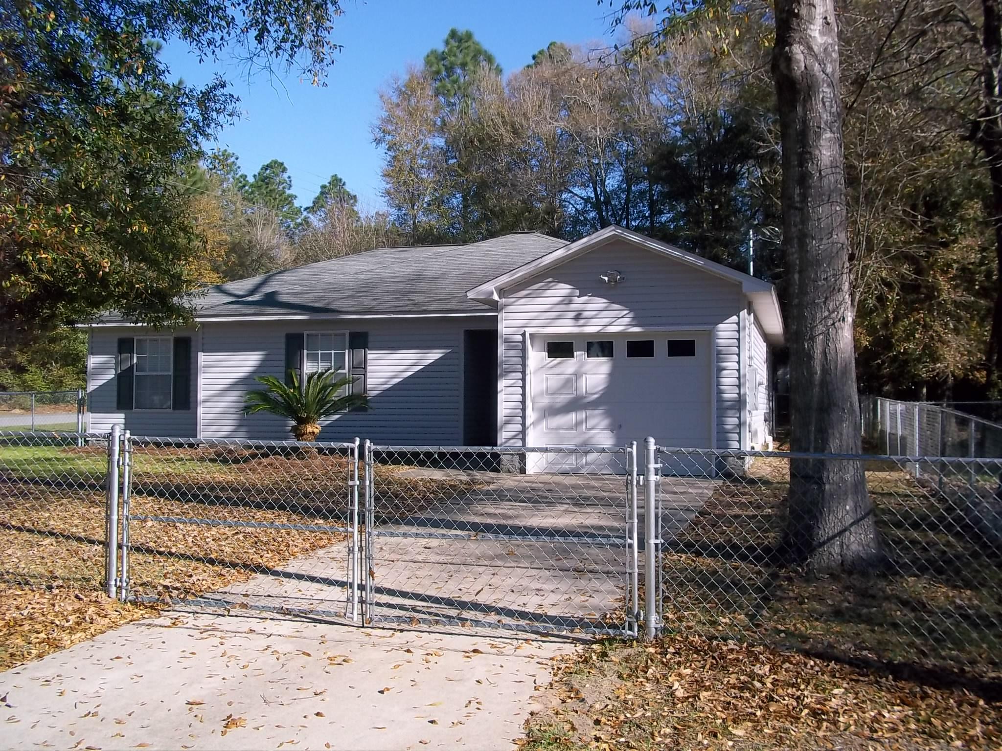 OAKDALE MINI FARMS RESUB LOT 11 - Residential