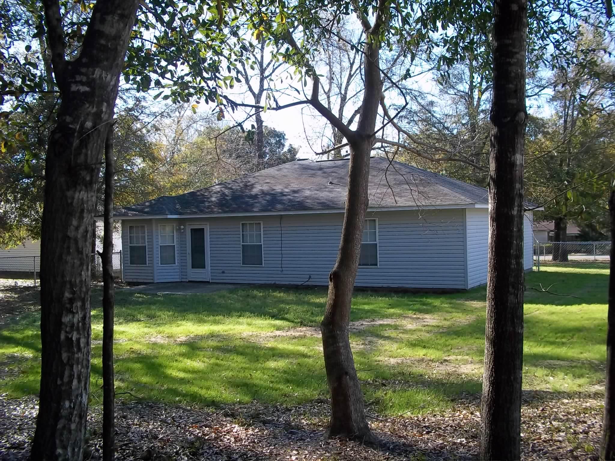 OAKDALE MINI FARMS RESUB LOT 11 - Residential