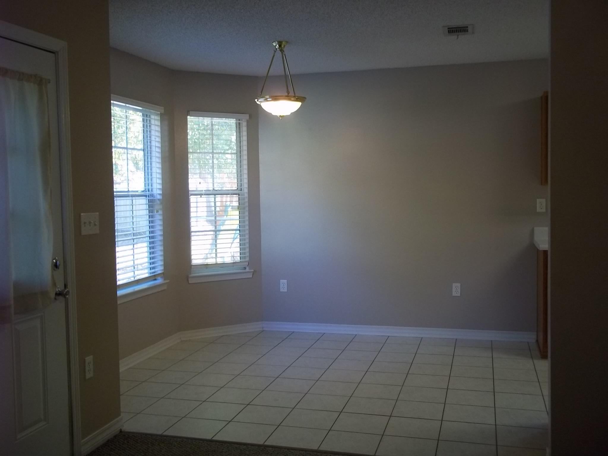 OAKDALE MINI FARMS RESUB LOT 11 - Residential