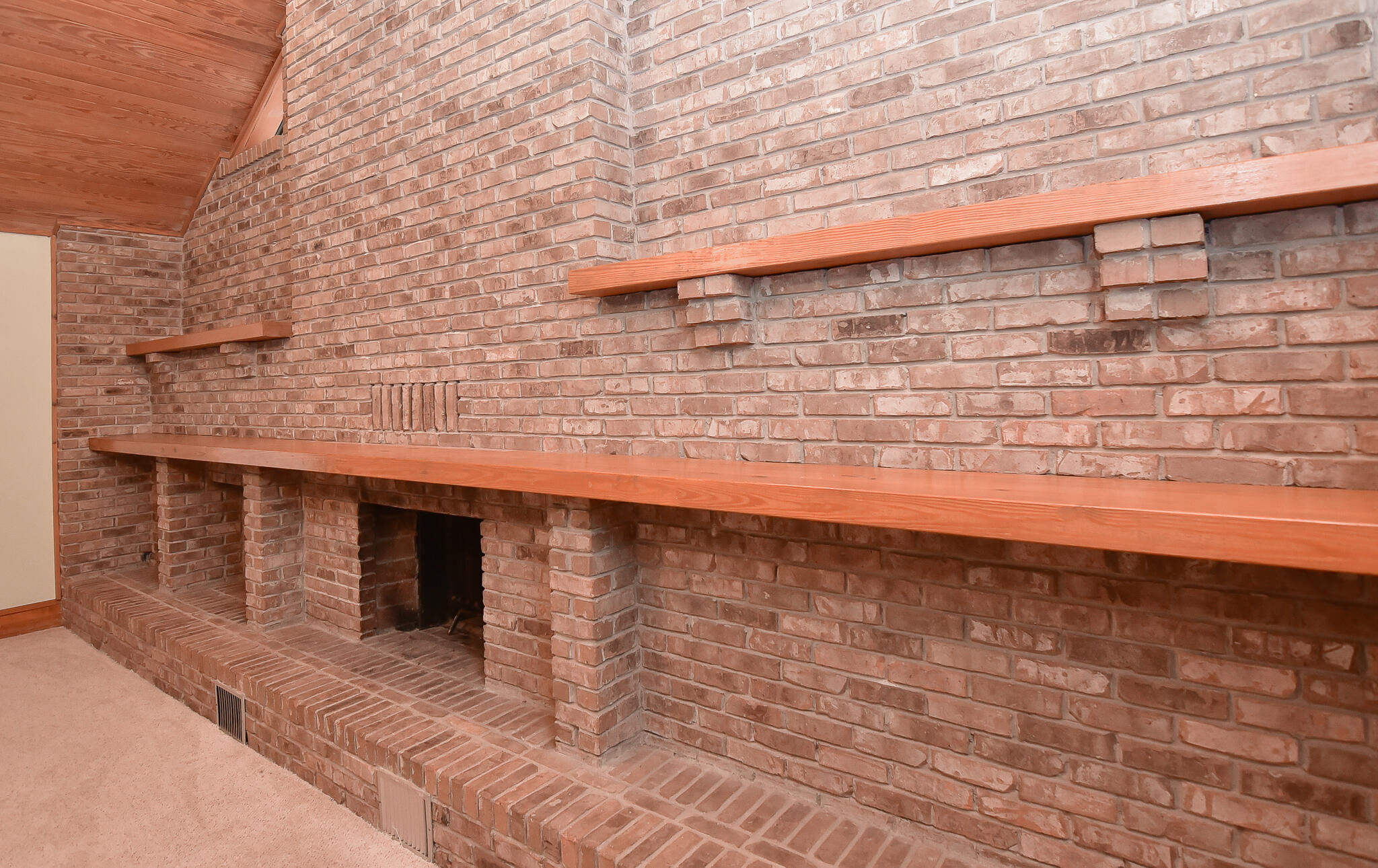 RAINTREE ESTATES #2 - Residential