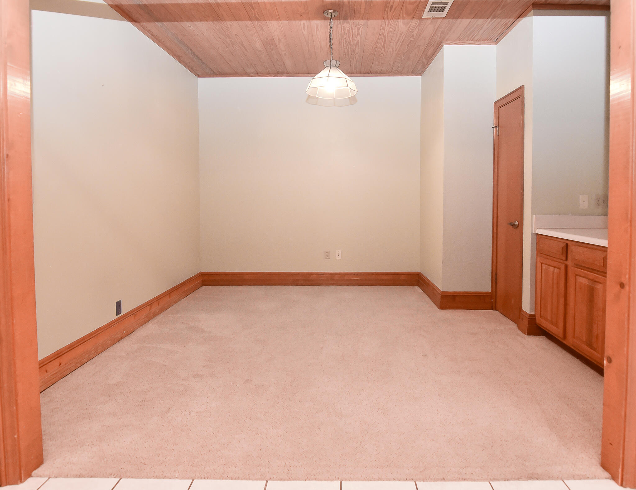 RAINTREE ESTATES #2 - Residential