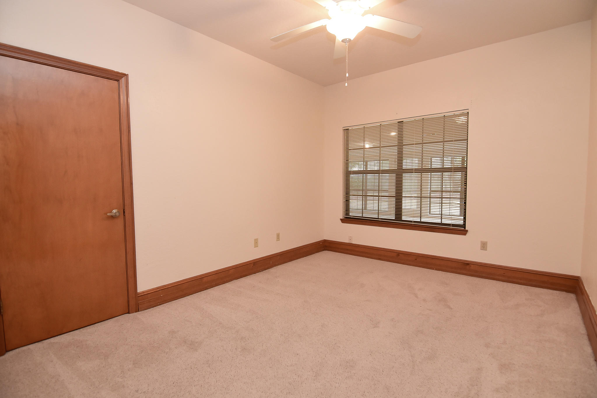 RAINTREE ESTATES #2 - Residential