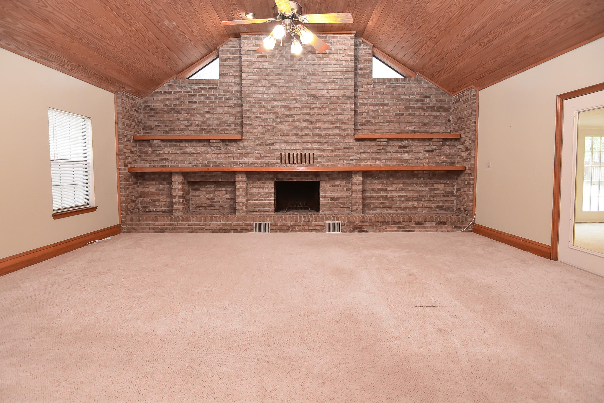 RAINTREE ESTATES #2 - Residential