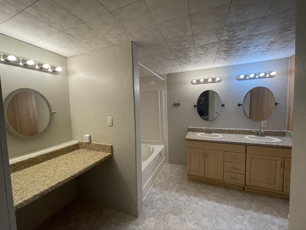 Poverty Creek - Residential