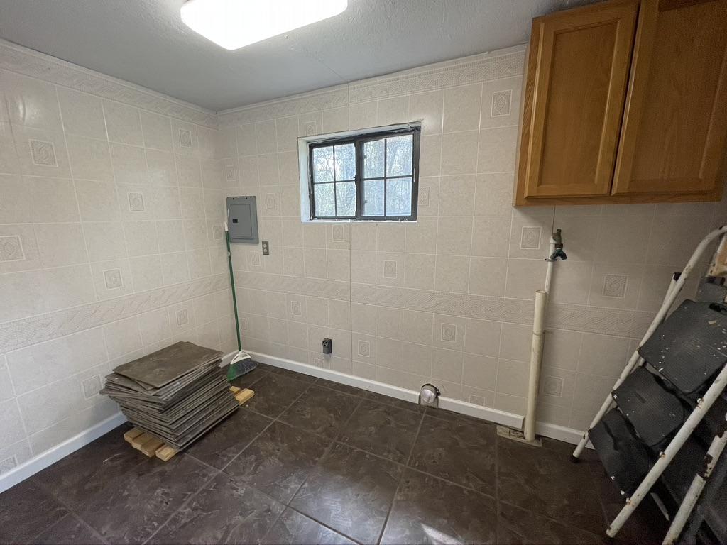 Poverty Creek - Residential