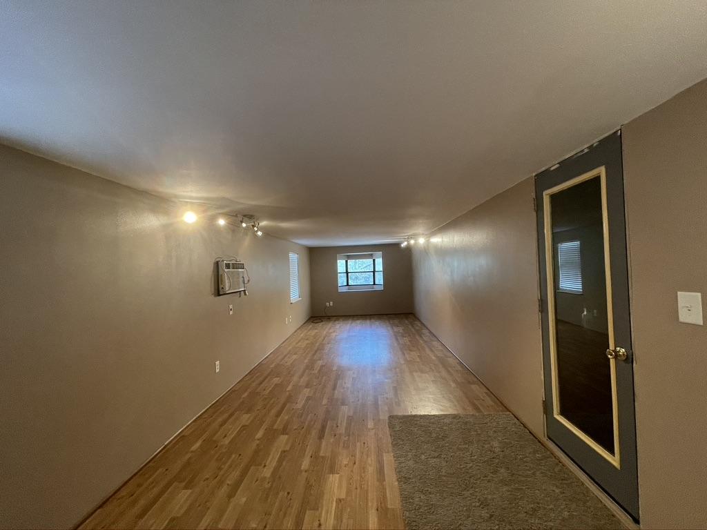 Poverty Creek - Residential