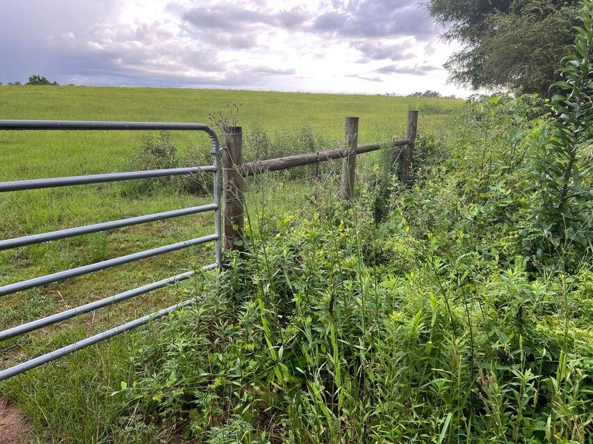 FARMERS UNREC - Land