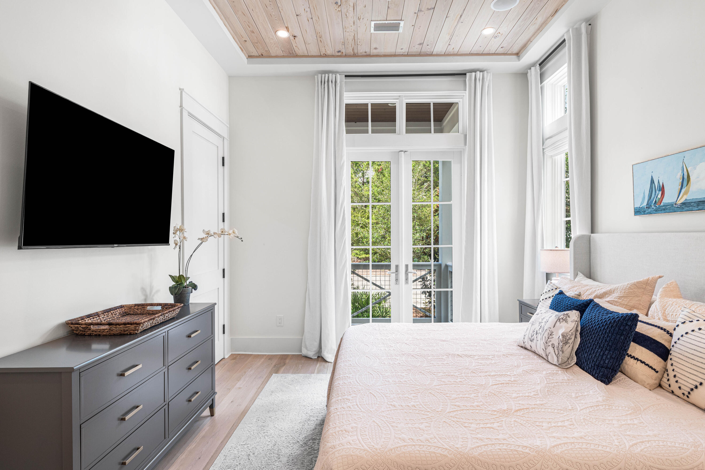 DRAPER LAKE COASTAL VILLAGE - Residential