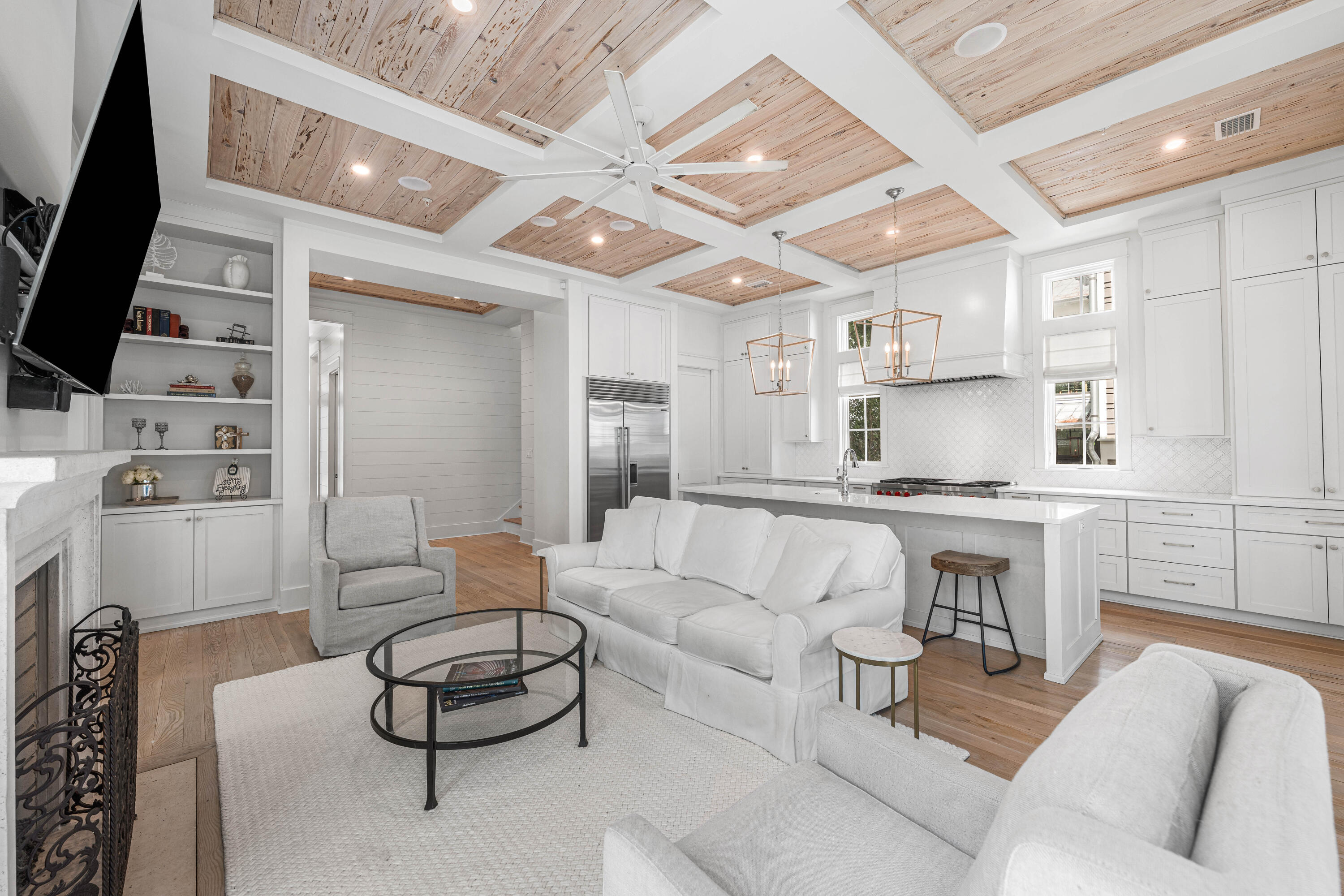 DRAPER LAKE COASTAL VILLAGE - Residential