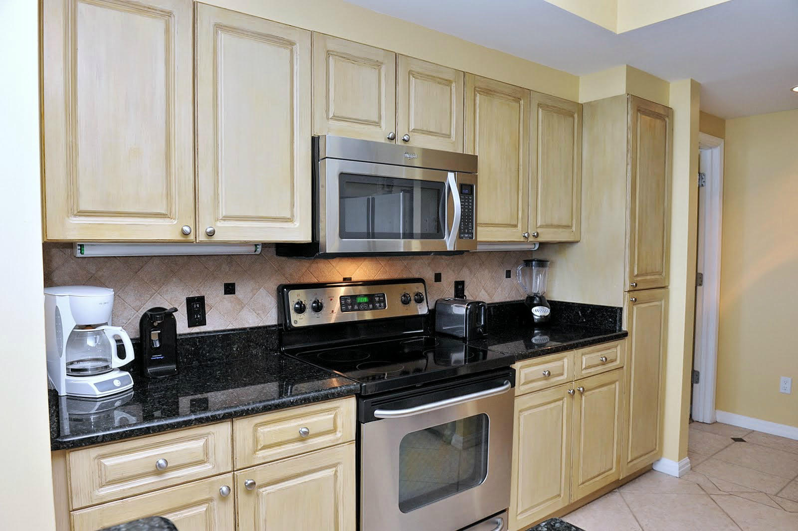 ST. MAARTEN AT SILVER SHELLS - Residential