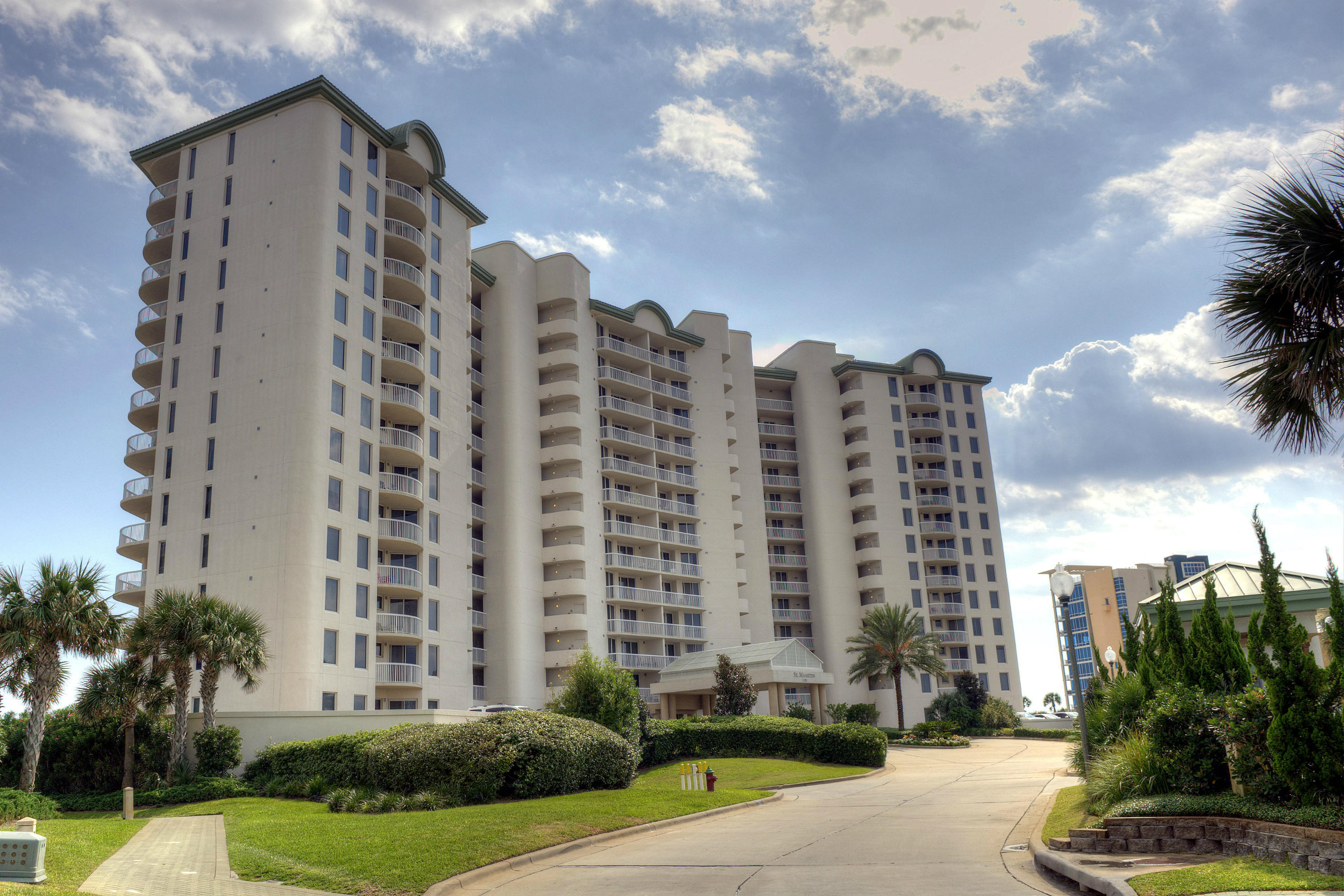 ST. MAARTEN AT SILVER SHELLS - Residential