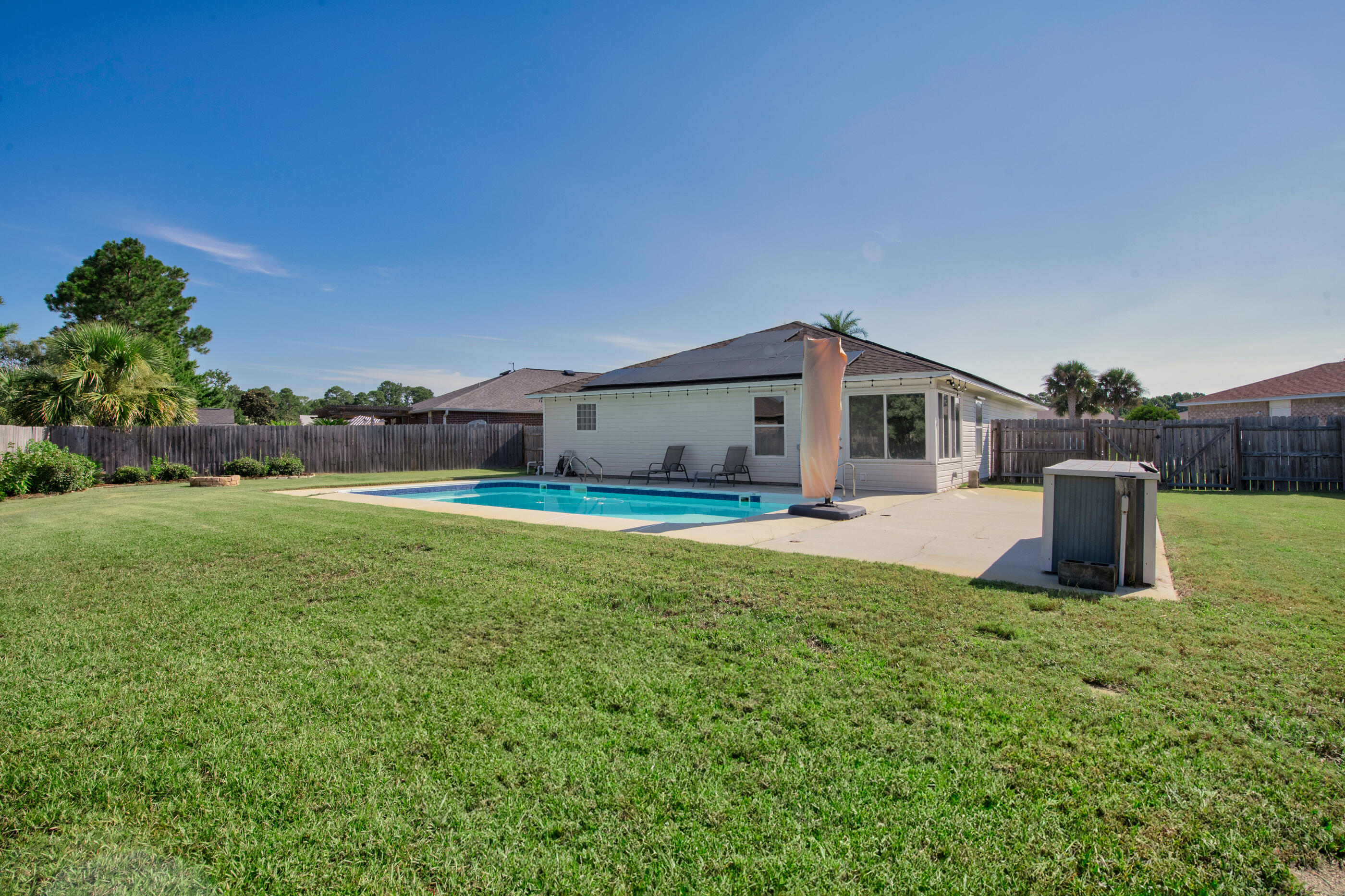 HIDDEN SHORES - Residential